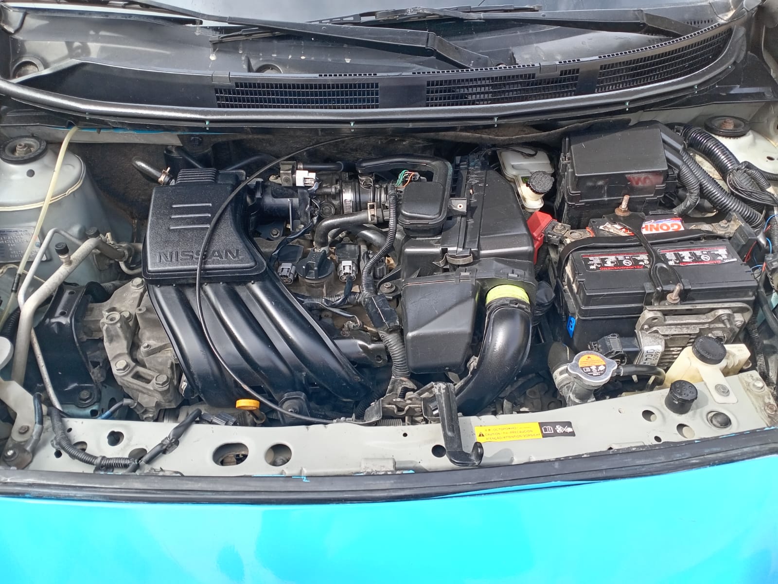 carros - VENDO NISSAN  NEGOCIABLE 3