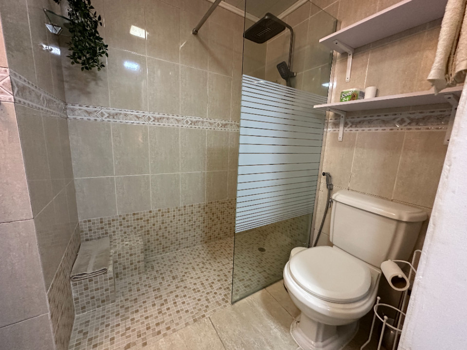 apartamentos - APARTAMENTO EN GAZCUE SANTO DOMINGO DE GUZMÁN 5