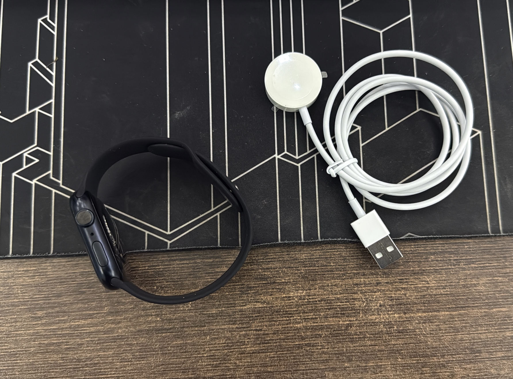 accesorios para electronica - Apple Watch Series 9 45mm Como Nuevo RD$ 18,500 NE 2