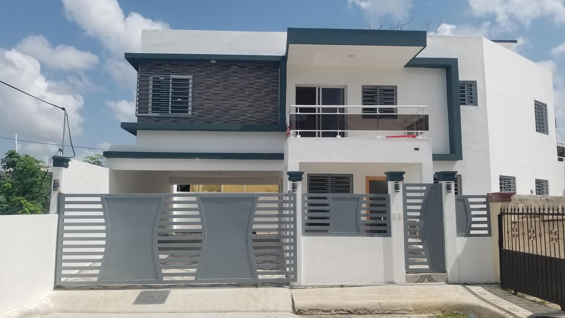 casas - CASA NUEVA CON SU TITULO - LISTA PARA ENTREGA - 2 NIVELES - 297 m2 - CON HIERROS 8