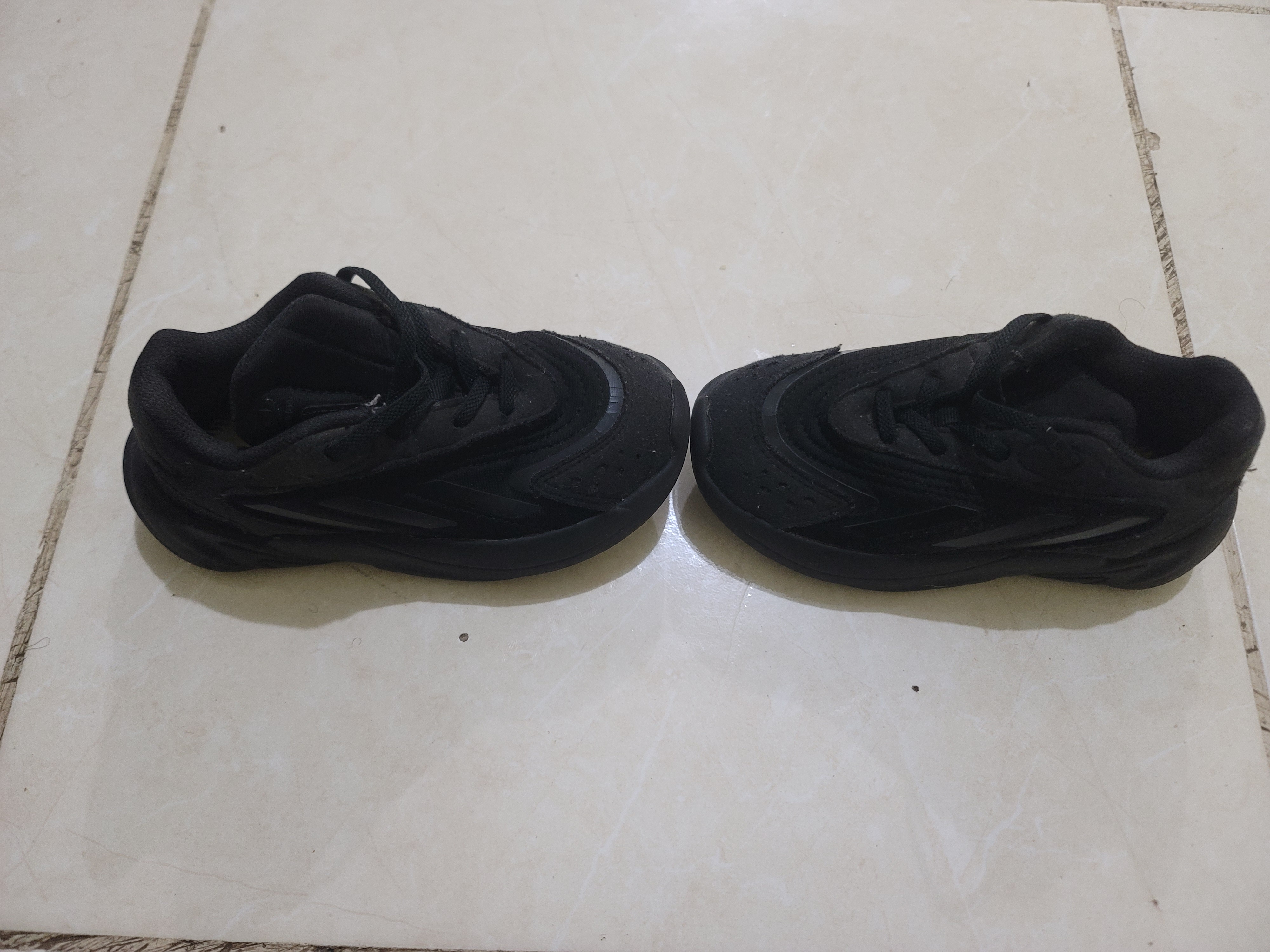 ropa y zapatos - Tenis de niños  3