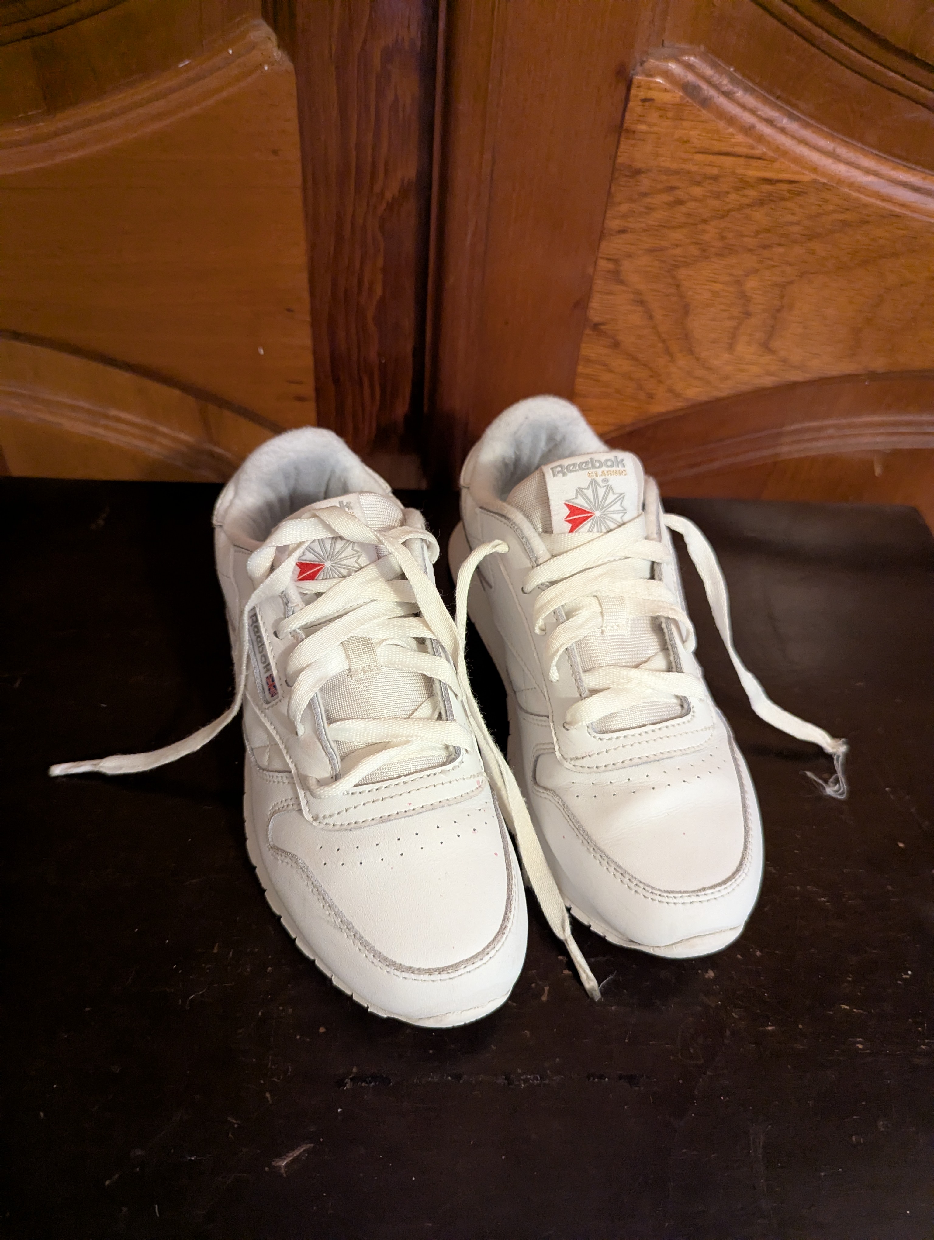 ropa y zapatos - Tennis Reebok para niños usados 1