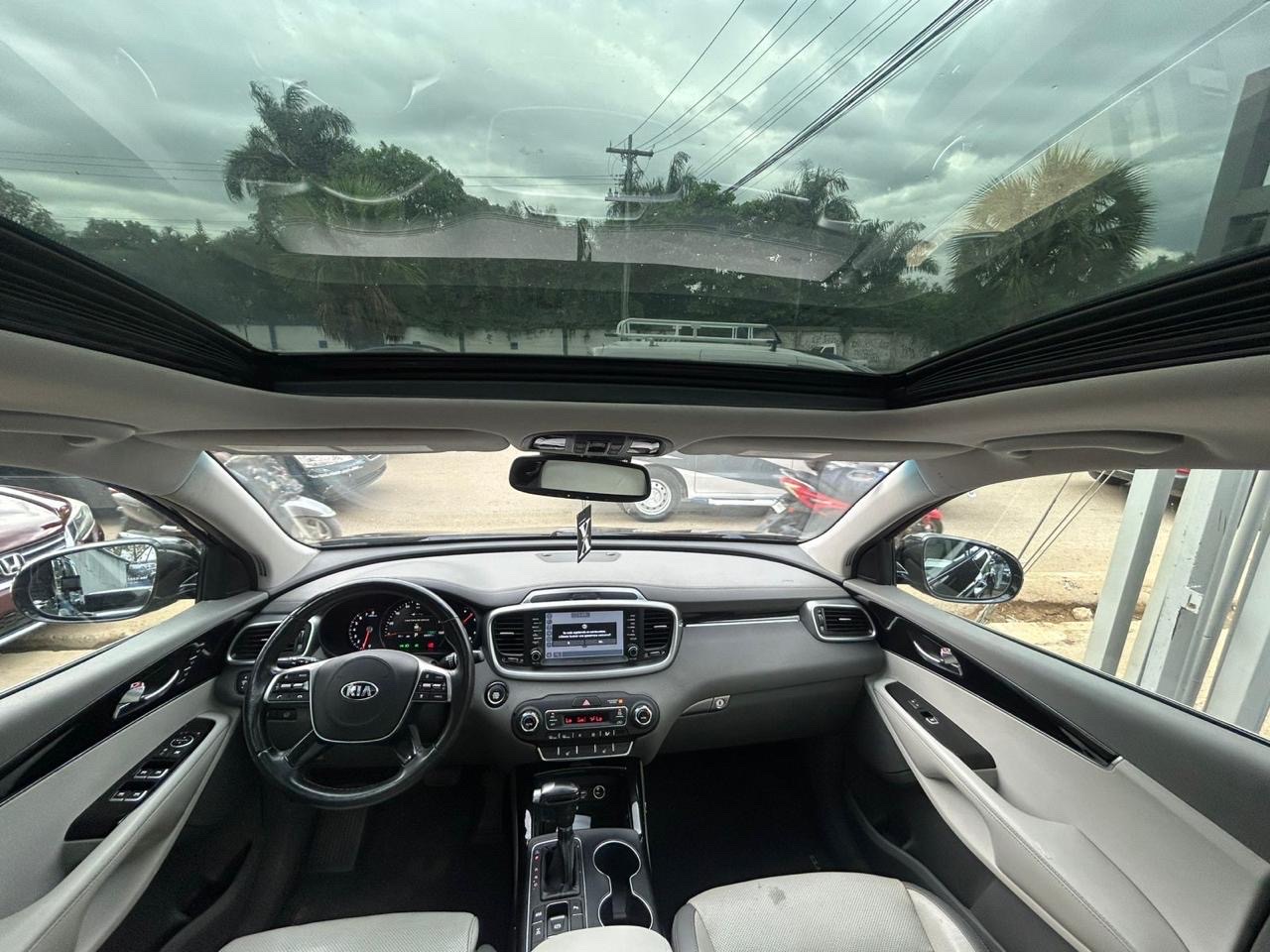 jeepetas y camionetas - Kia Sorento SX 2019   7