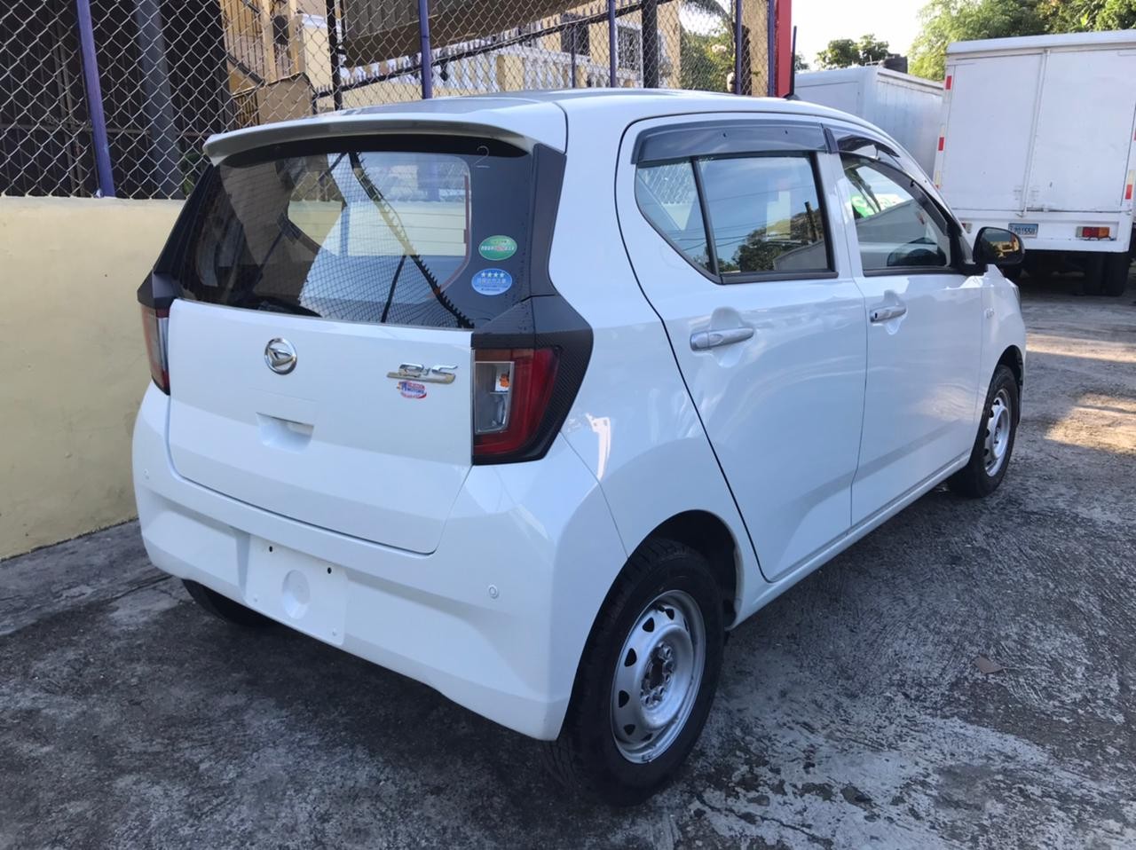 carros - DAIHATSU MIRA 2018 5