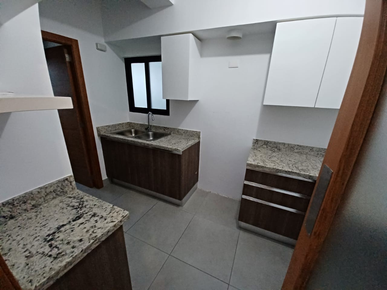 apartamentos - Se alquila apartamento en Naco 0