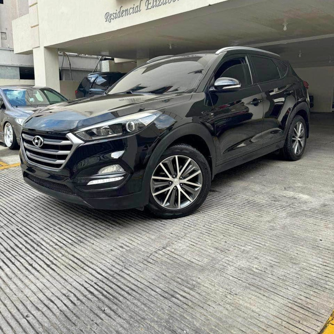 jeepetas y camionetas - Hyundai Tucson 2017
Motor DOHC - Clean Carfax - Mantenimiento al día en la casa 0