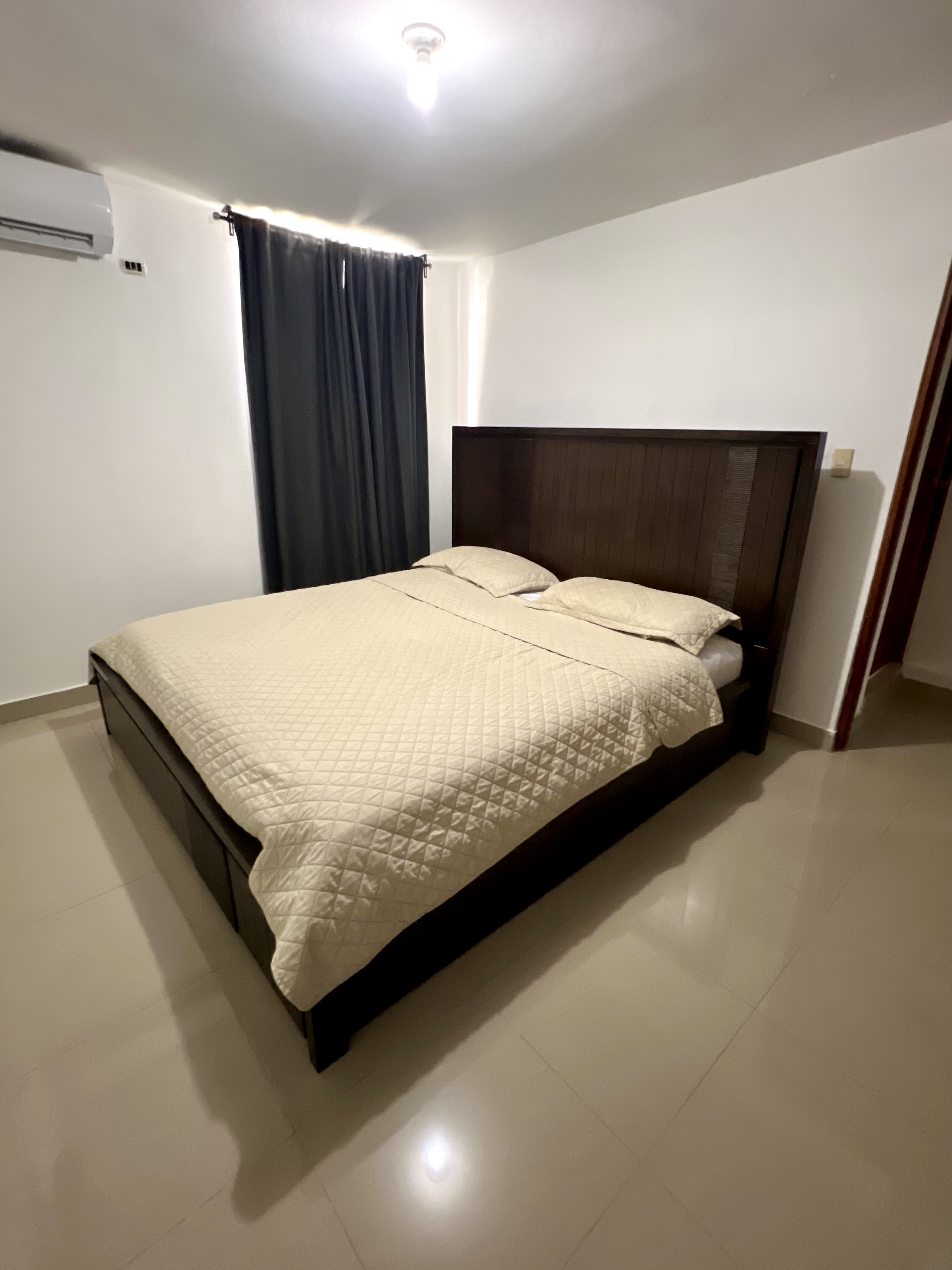 apartamentos - Venta de apartamento en la Urbanización Fernández. 2