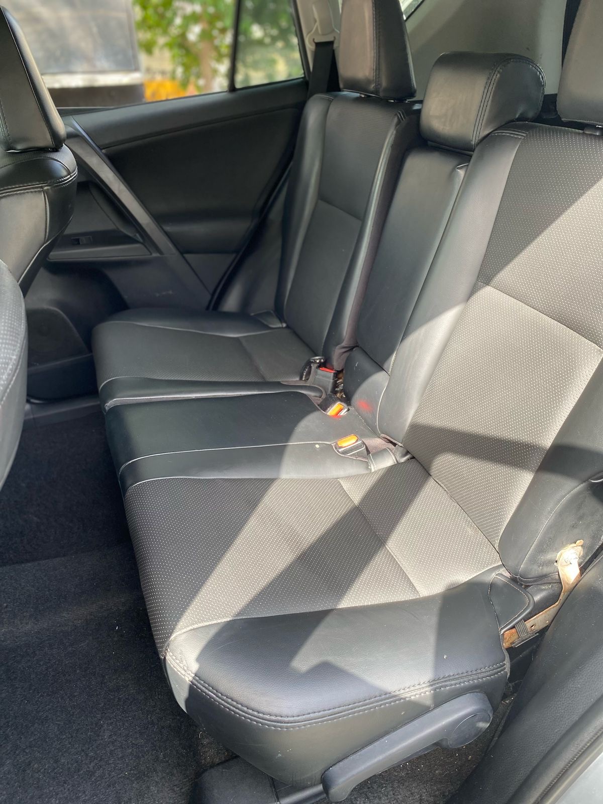 jeepetas y camionetas - Toyota Rav4 xle 2016 7