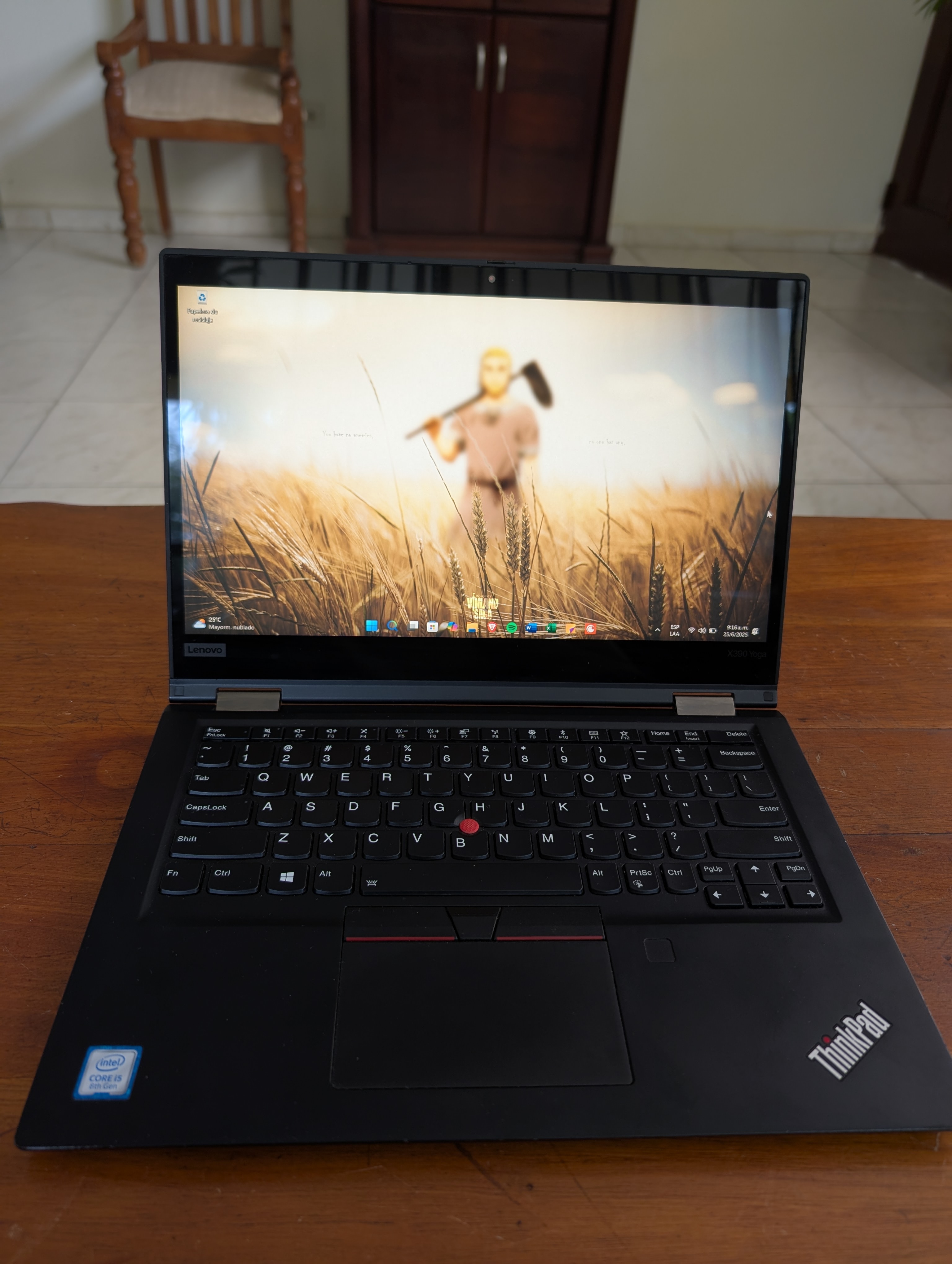 computadoras y laptops - Laptop Lenovo touch 2 en 1  0