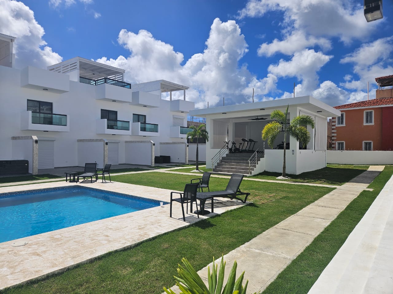 apartamentos - Alquiler de apartamento amueblado  2 Hab Bavaro 9