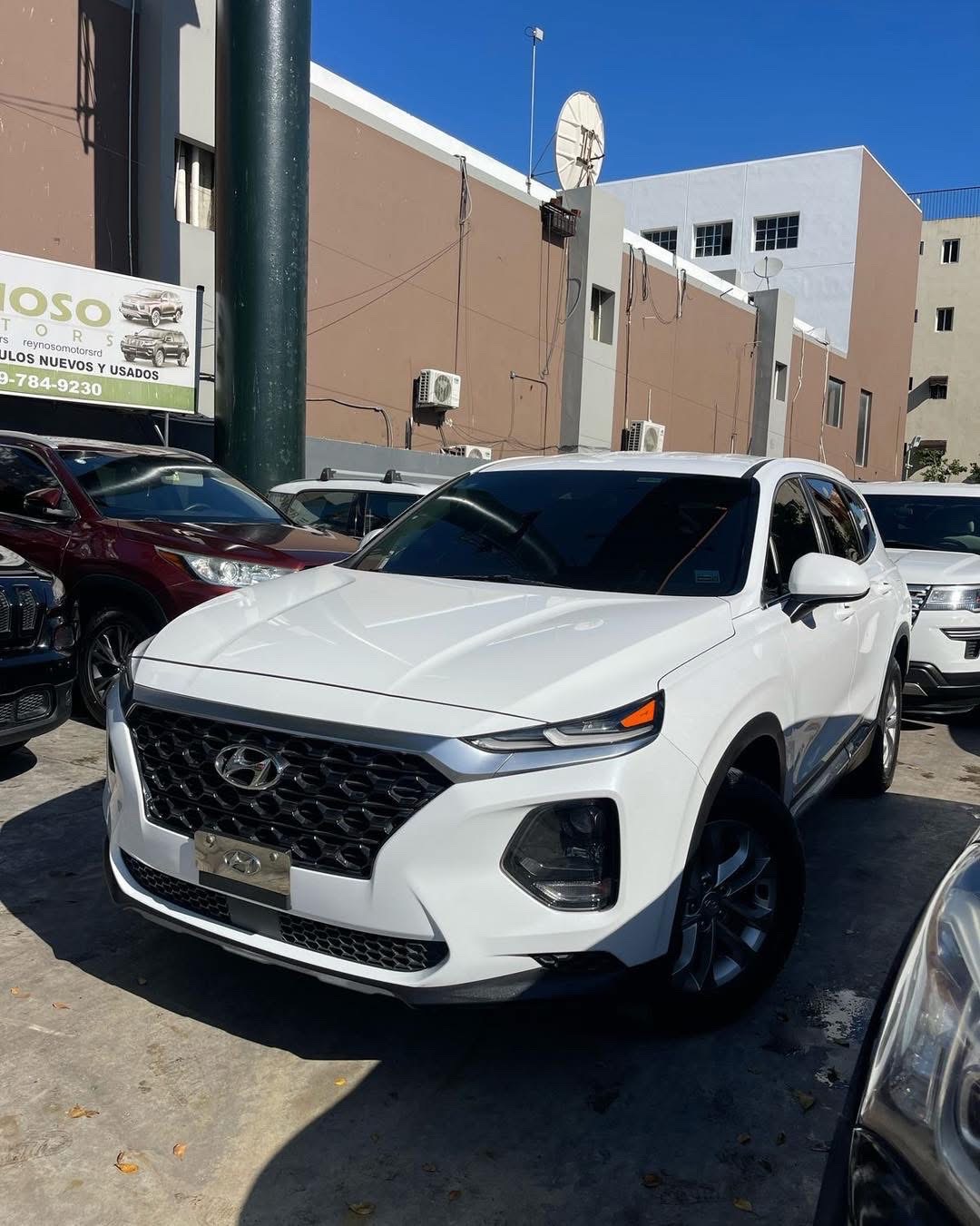 jeepetas y camionetas - HYUNDAI SANTA FE 2019 1