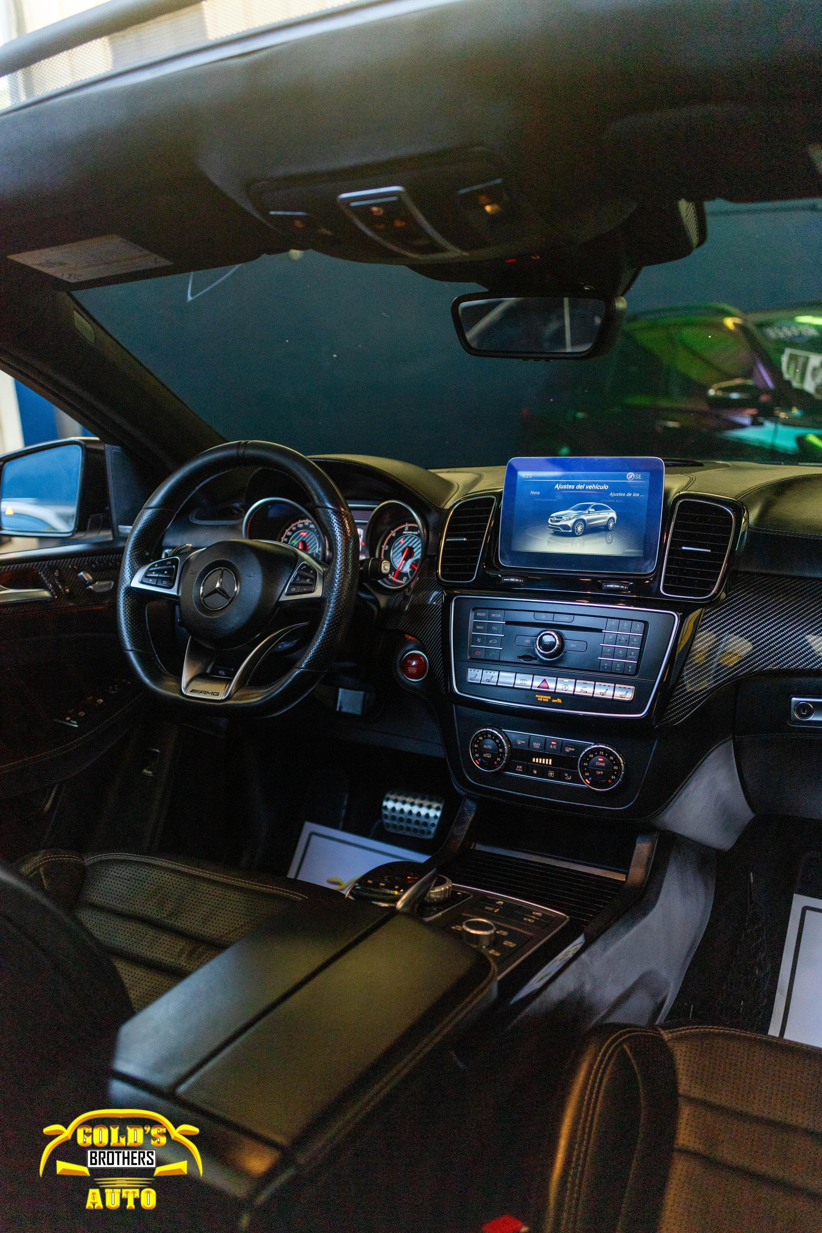 jeepetas y camionetas - Mercedes Benz GLE 63s AMG Coupe 2017 Clean Carfax 7