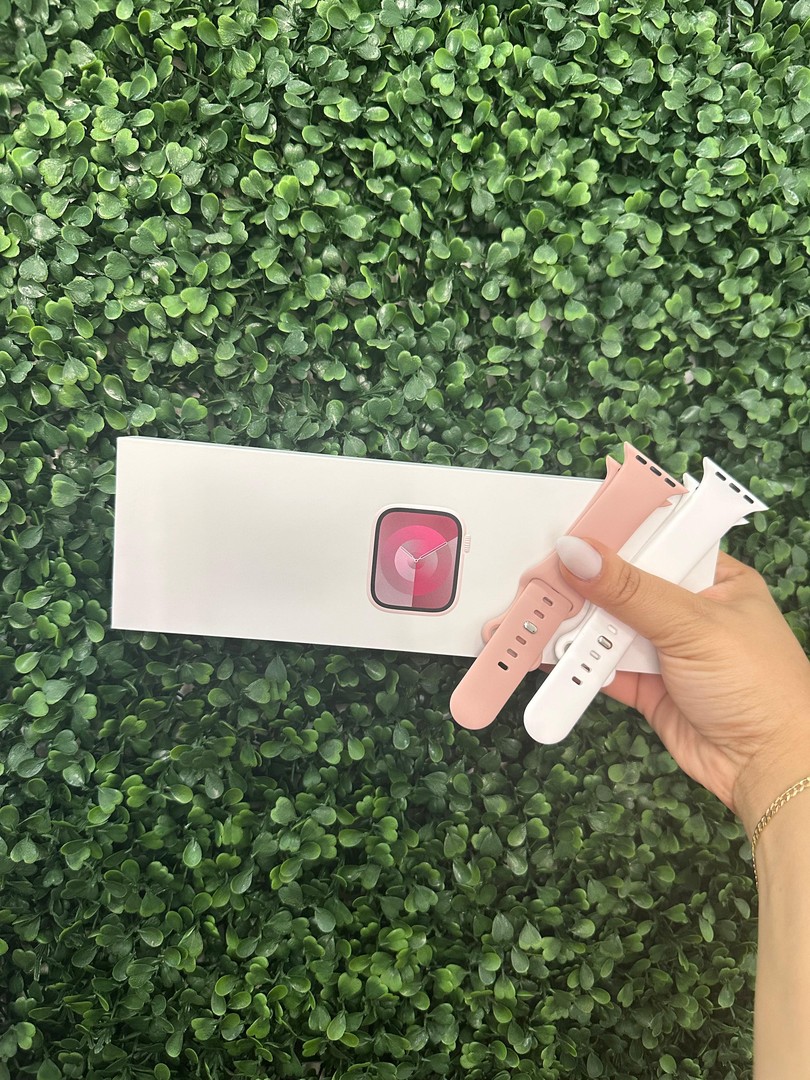 otros electronicos - APPLE WATCH SERIE 9 DE 45MM SELLADO CON CORREA GENERICA