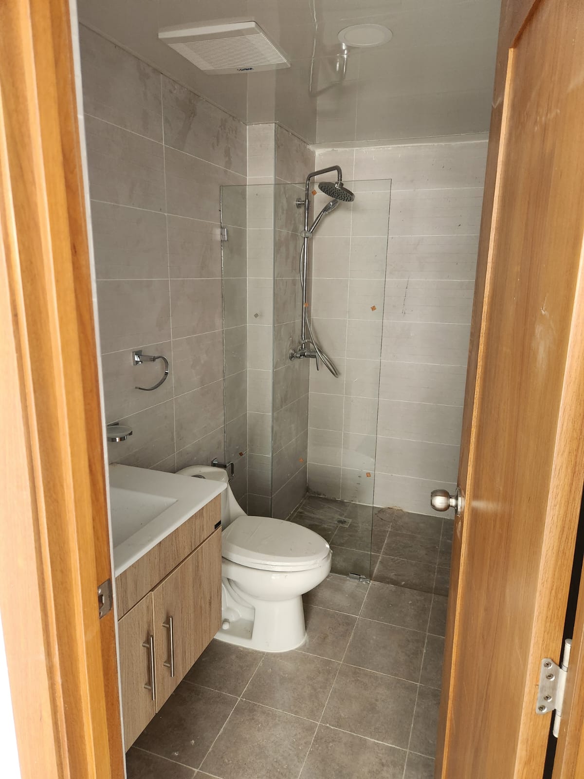 apartamentos - Alquilo Apto en Zona Universitaria, 2 HB. 5