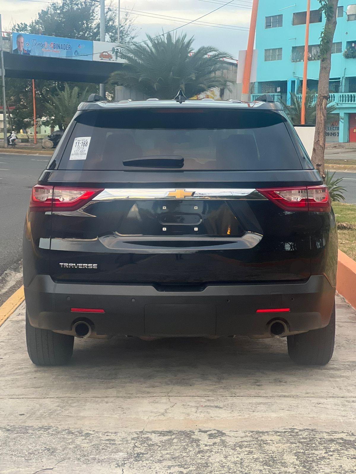 jeepetas y camionetas - Chevrolet Traverse LS 2019 3
