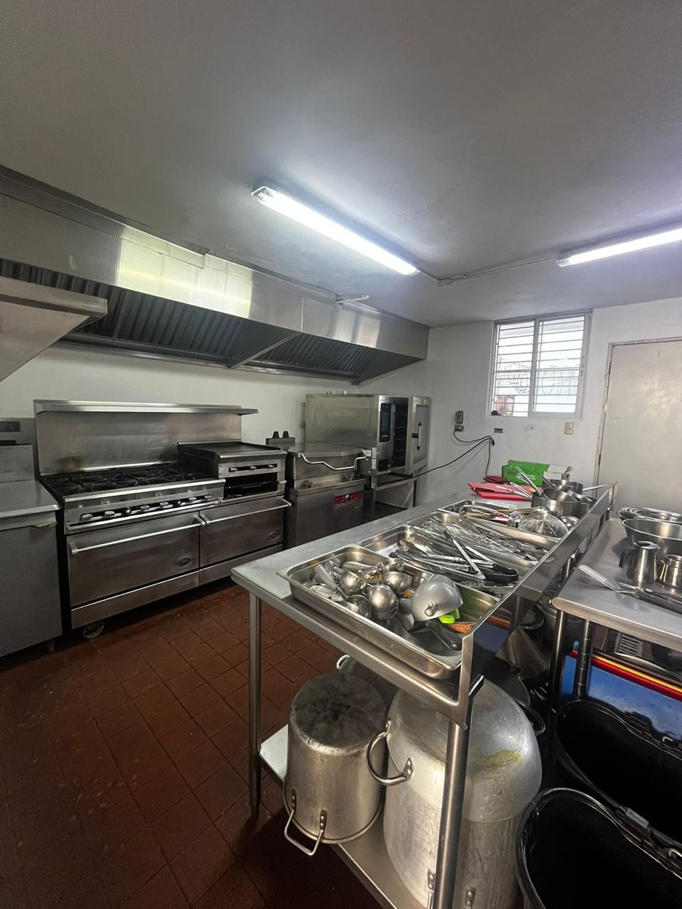 oficinas y locales comerciales - Vendo Casa Cocina Industral 1