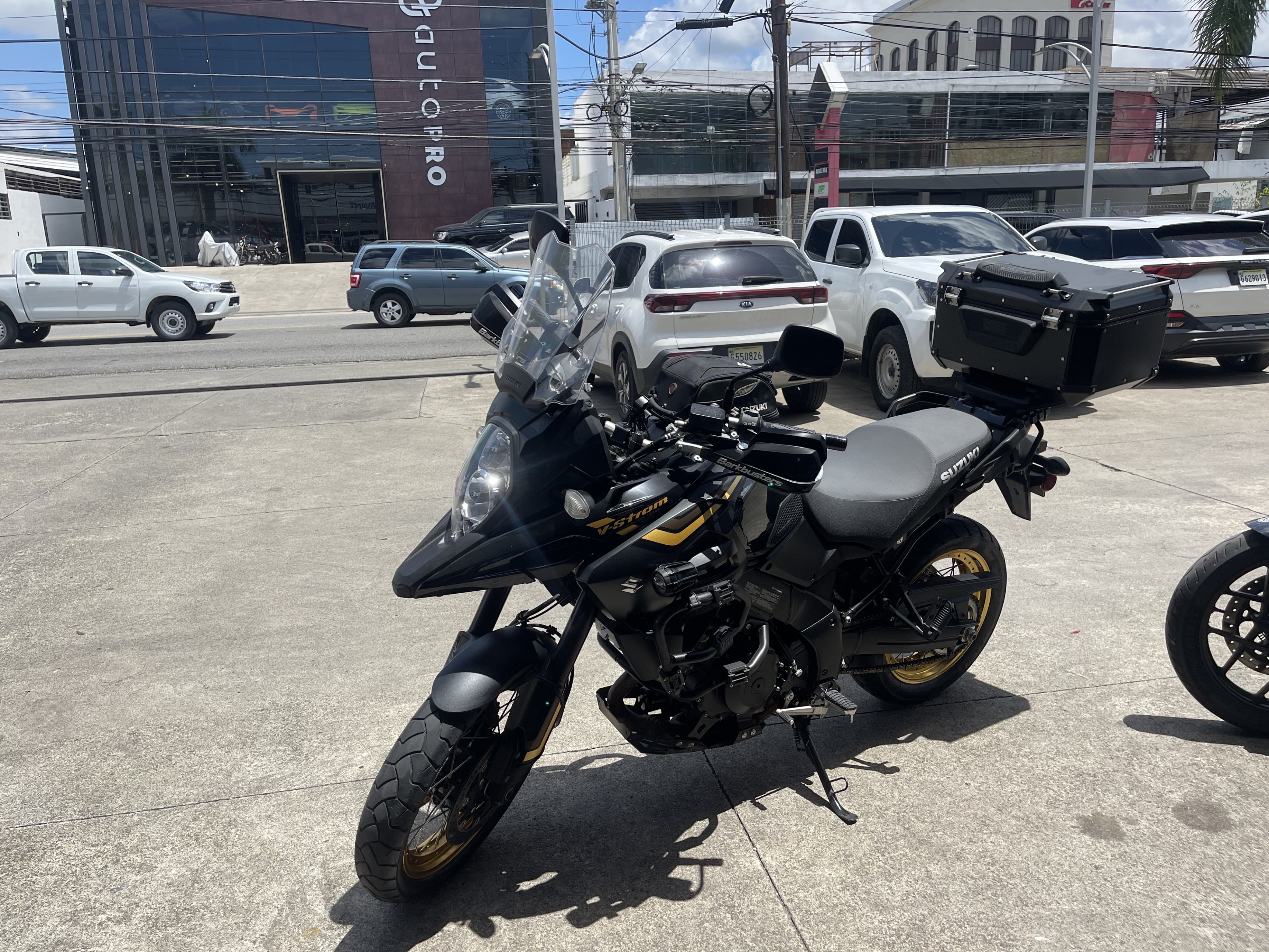 motores y pasolas - Suzuki Vstrom 1000 2019
 3