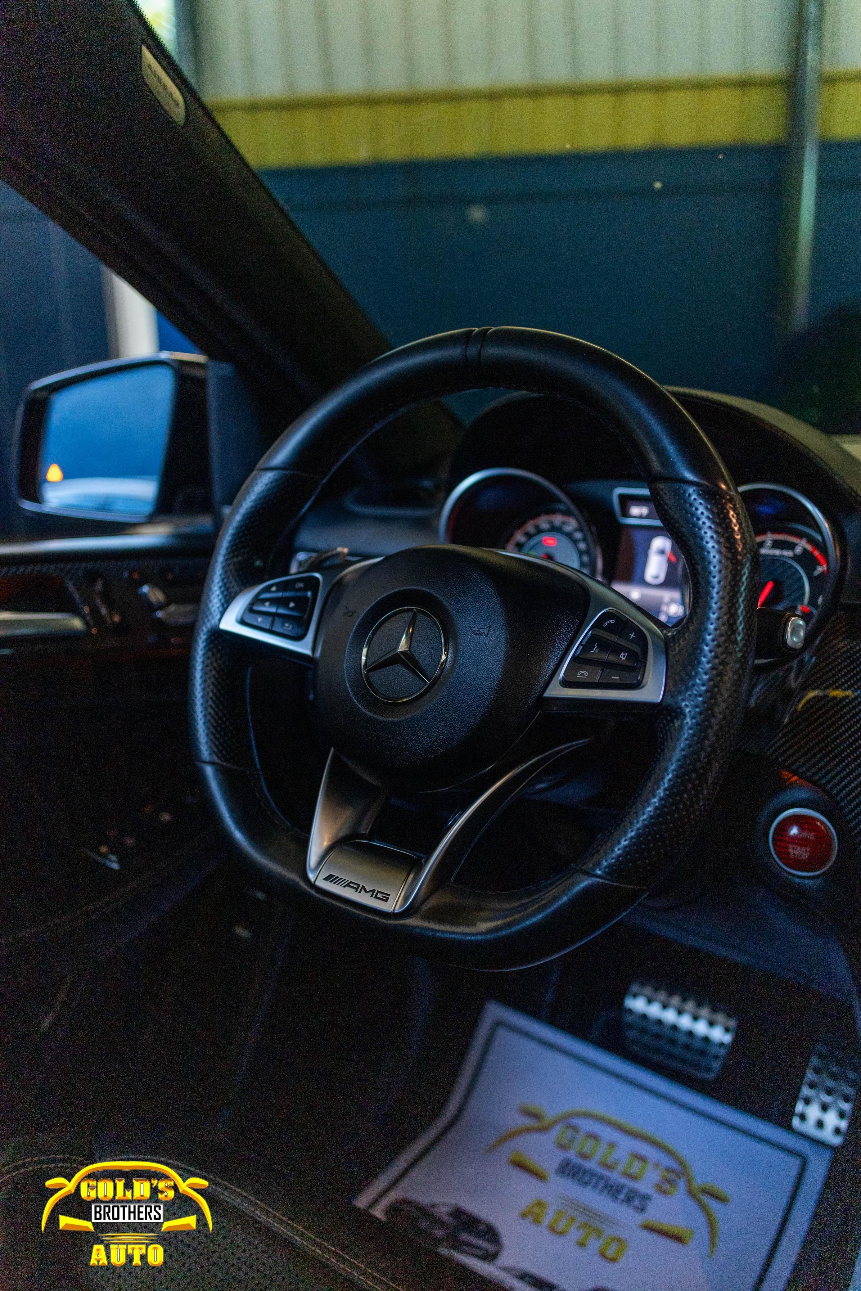 jeepetas y camionetas - Mercedes Benz GLE 63s AMG Coupe 2017 Clean Carfax 8