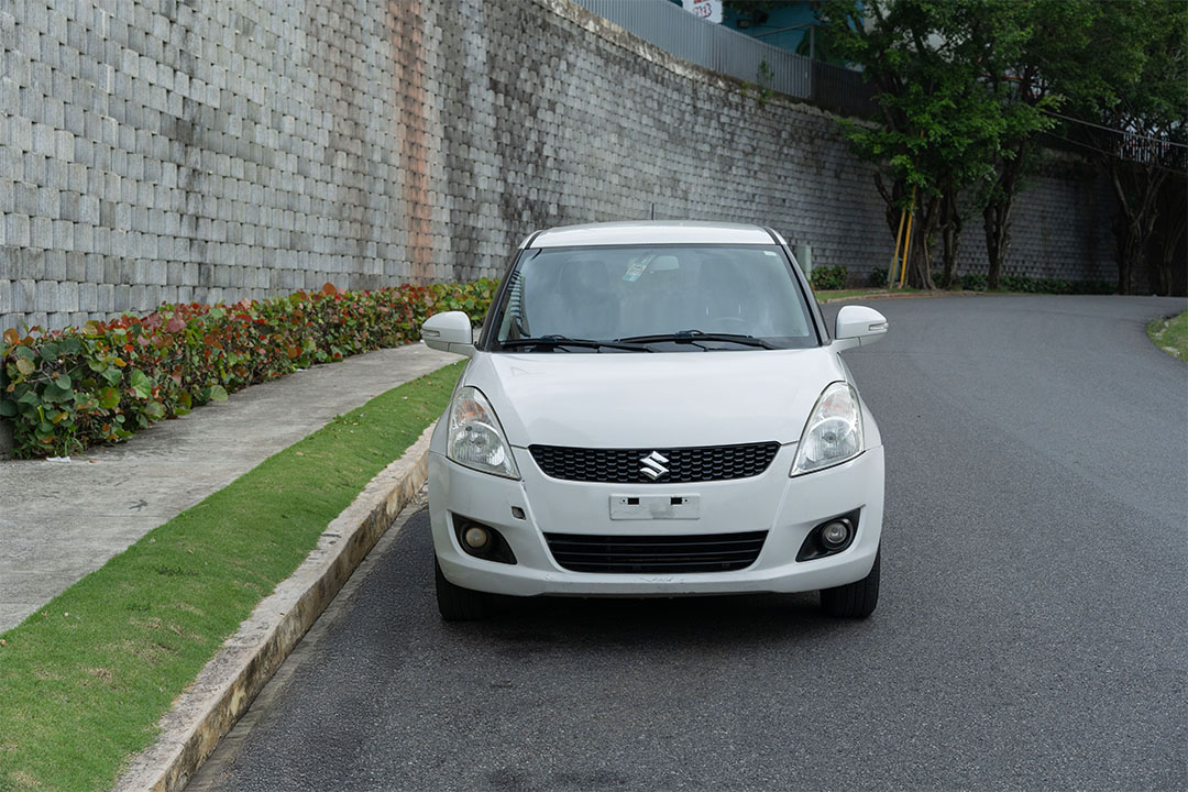 carros - Suzuki Swift 2015 2