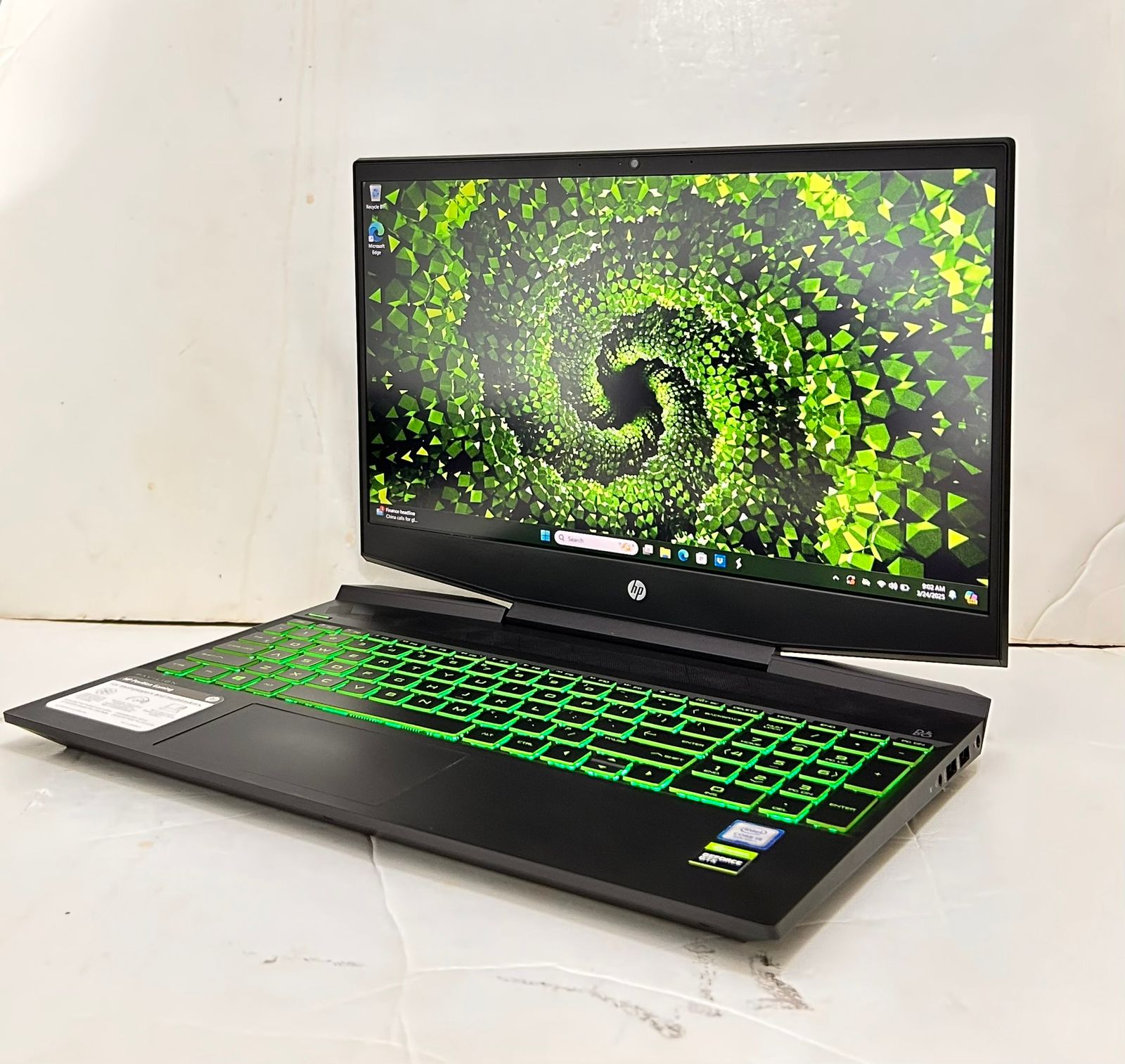 computadoras y laptops - HP Pavilion Gaming, 32GB RAM, i5 9300H, 512GB SSD  0