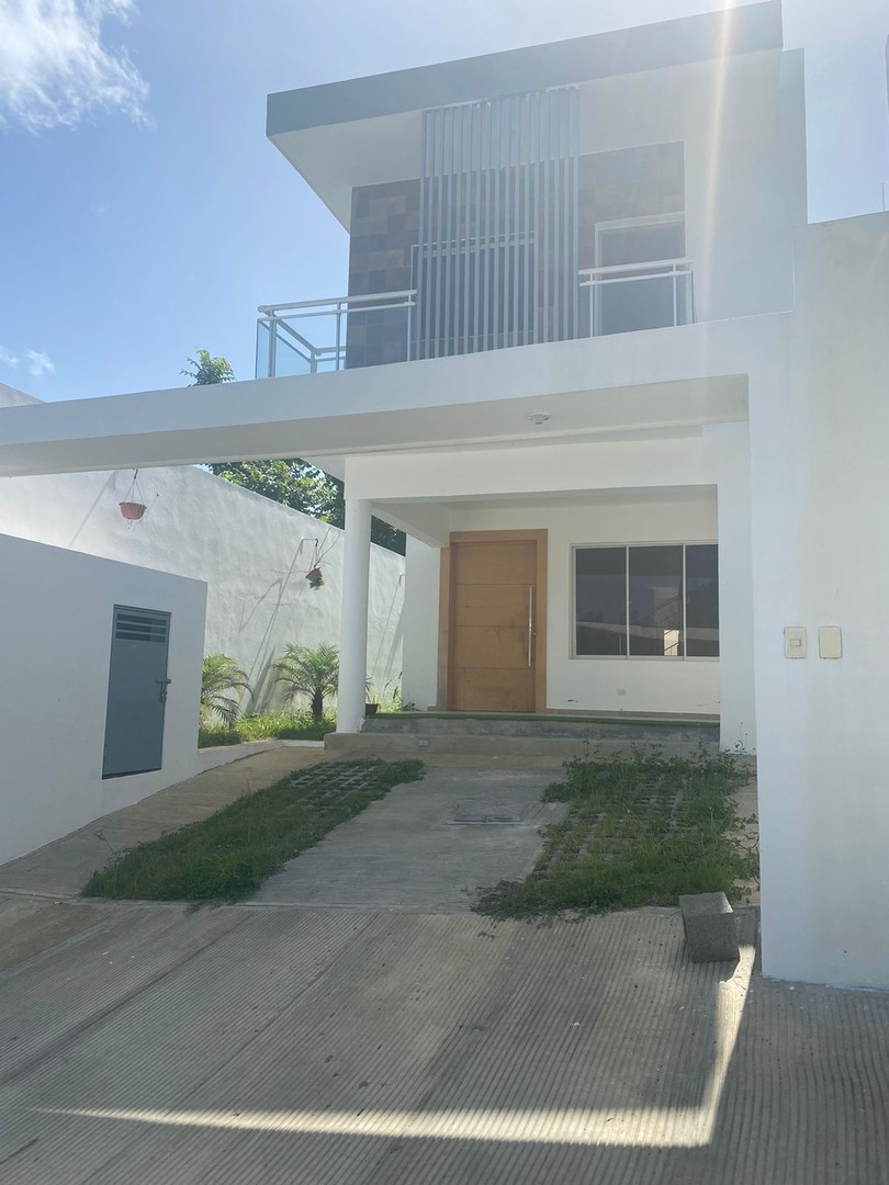 casas -  Colinas del Arroyo ll casa 3 habitaciones 2 banos patio 3