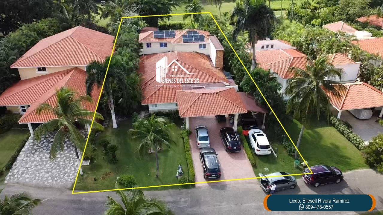 casas vacacionales y villas - Villa  Amueblada y Equipada en Metro Country Club.
Con vista al campo de Golf 0
