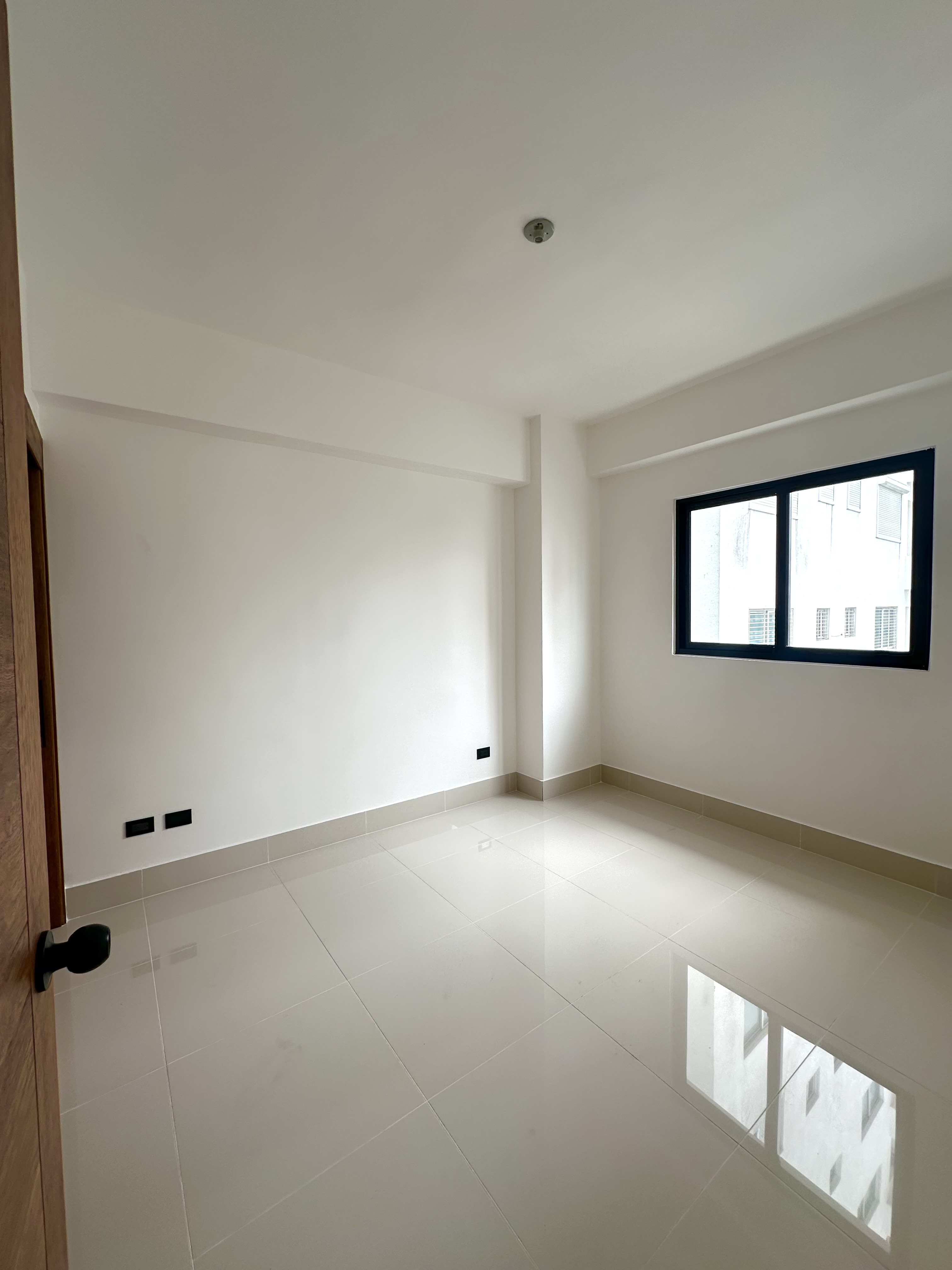 apartamentos - Alquilo apartamento de lujo a estrenar de 2 hab