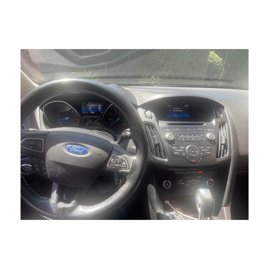 carros - Ford Focus SE 2015 8