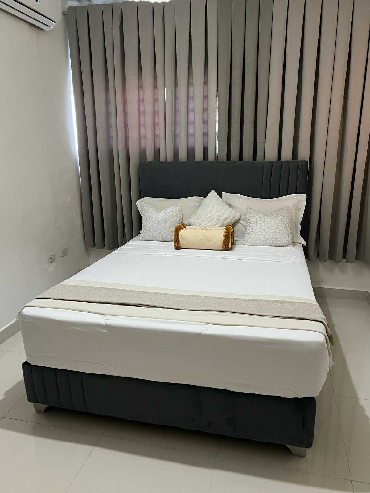 muebles y colchones - Bases de 54 y 60 pulgadas envio gratis 