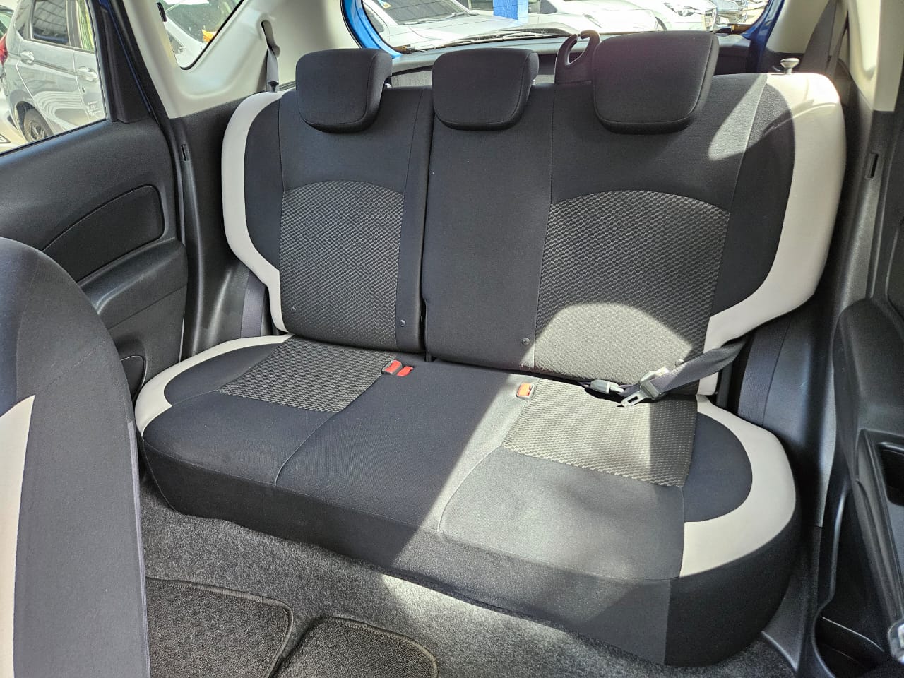 carros - NISSAN NOTE 8