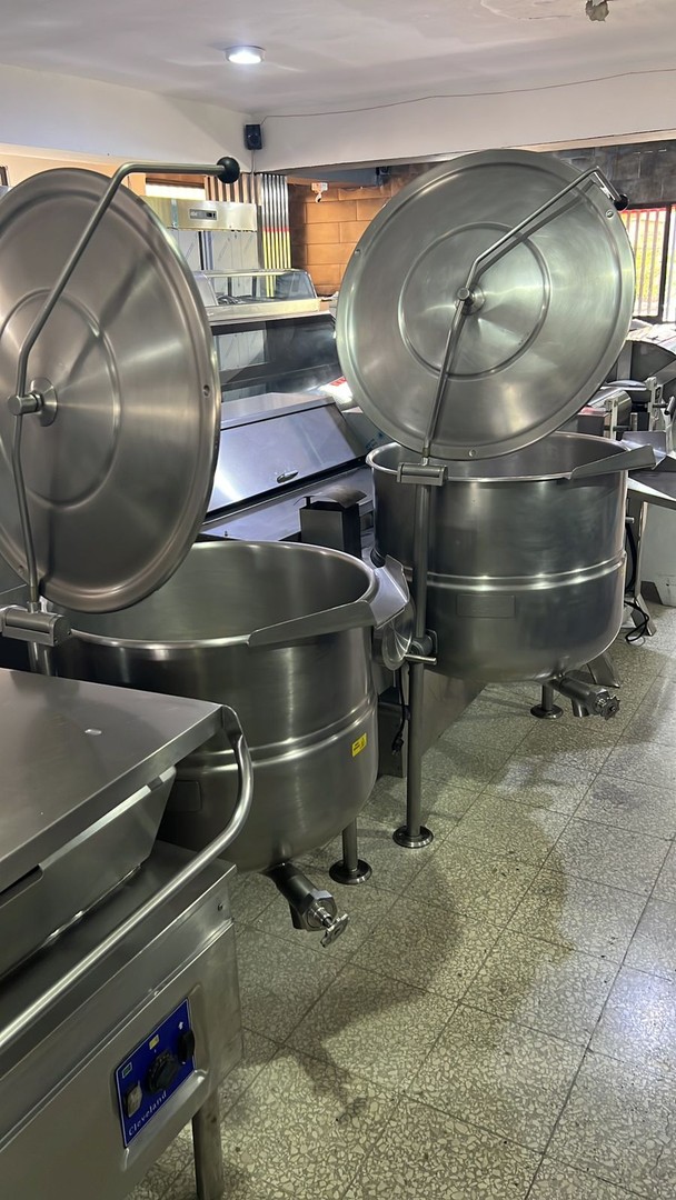 equipos profesionales - Marmita de 40 gls., Cleveland 3