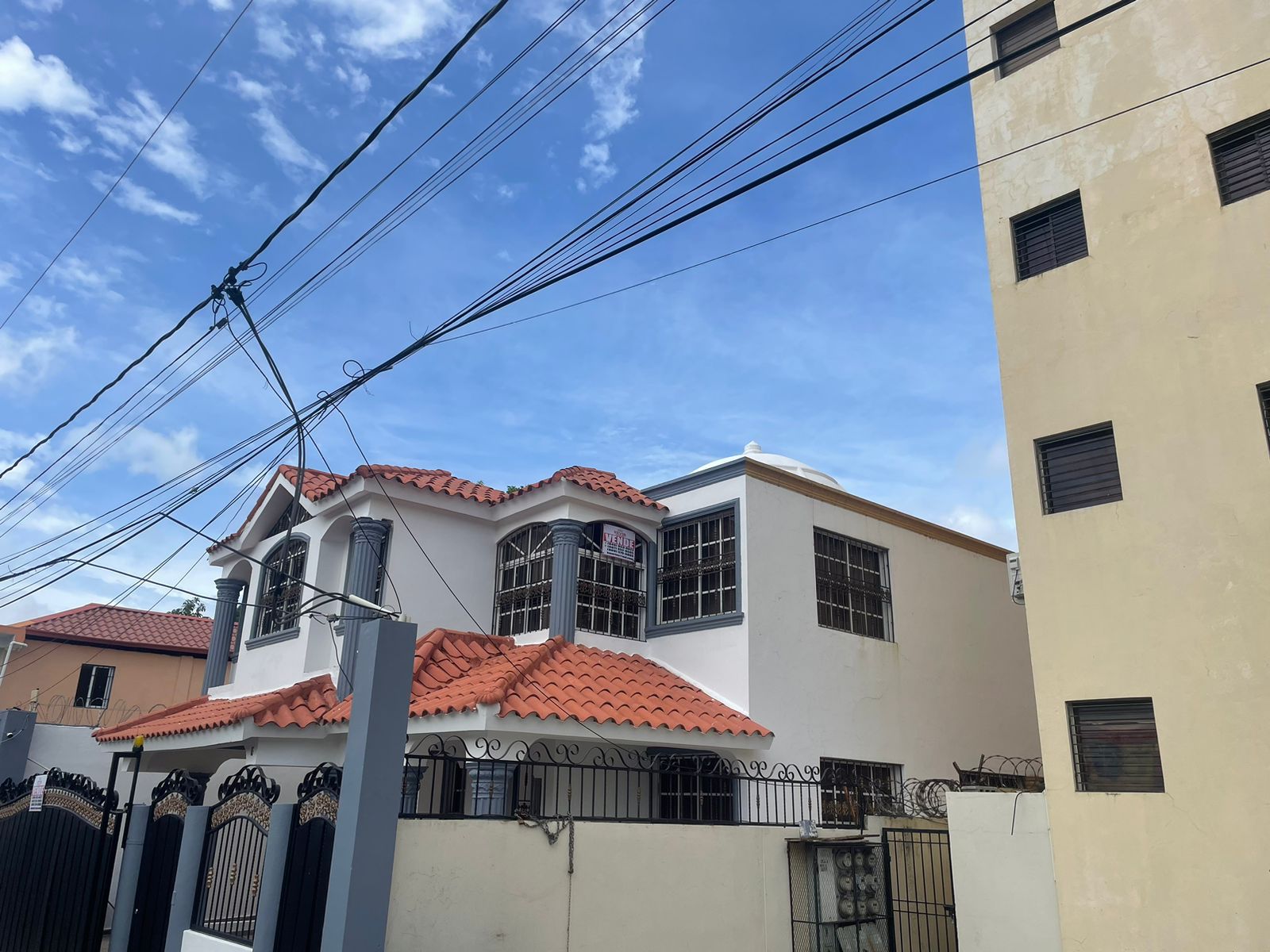 casas - CASA EN VENTA EN URB. ROSA. 0