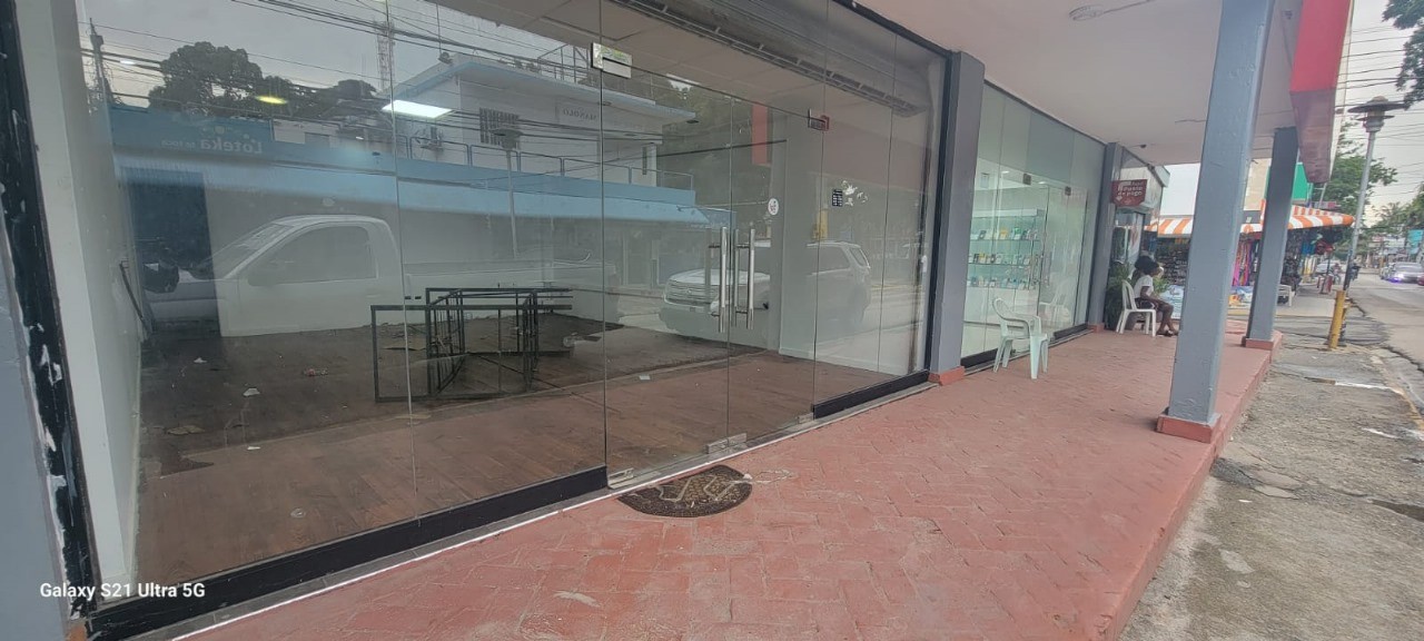 otros inmuebles - Vendo Plaza Comercial En La Mejor Zona De Boca Chica Título Al Día CODIGO: PD257 6