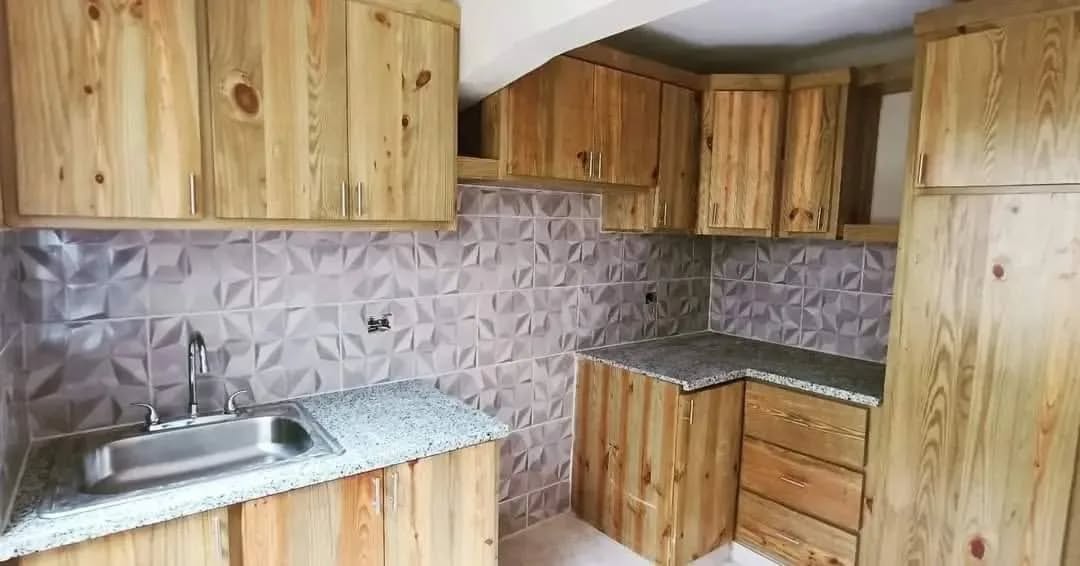 apartamentos - oportunidad vendo 3er piso villa olímpica totalmente remodelado  0