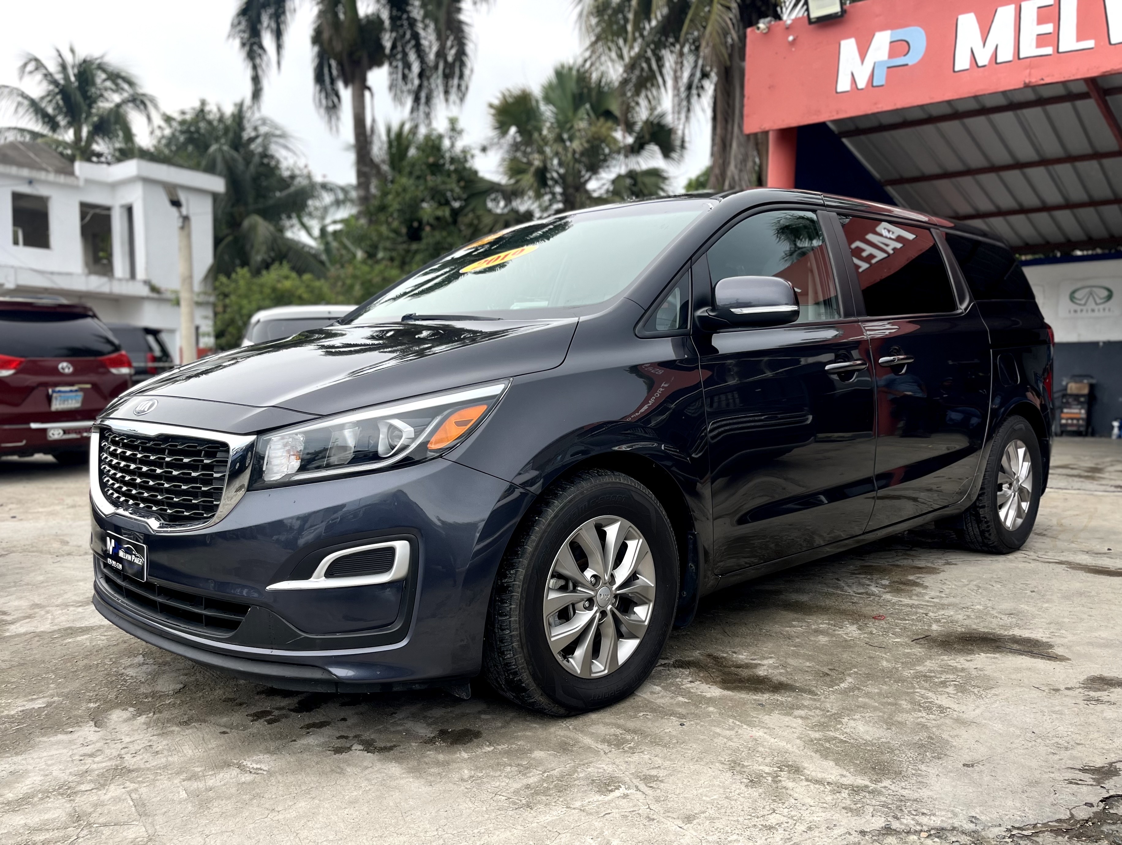 jeepetas y camionetas - KIA Sedona 2019 LX  