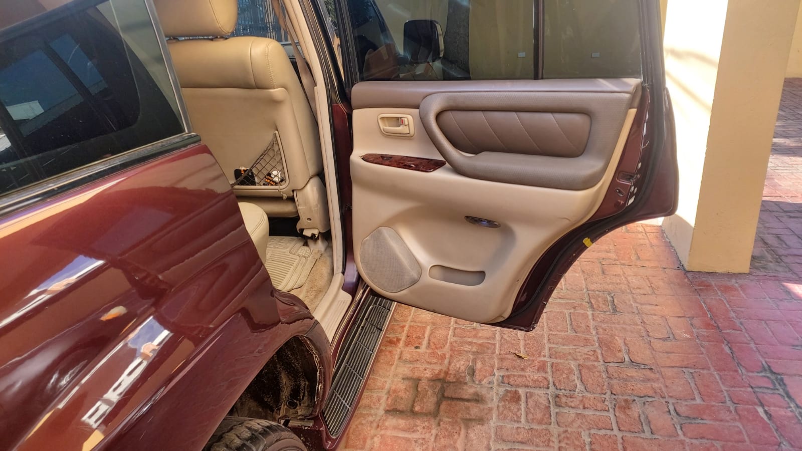 jeepetas y camionetas - Vendo Land Cruiser 2003, ligeramente negociable.  3