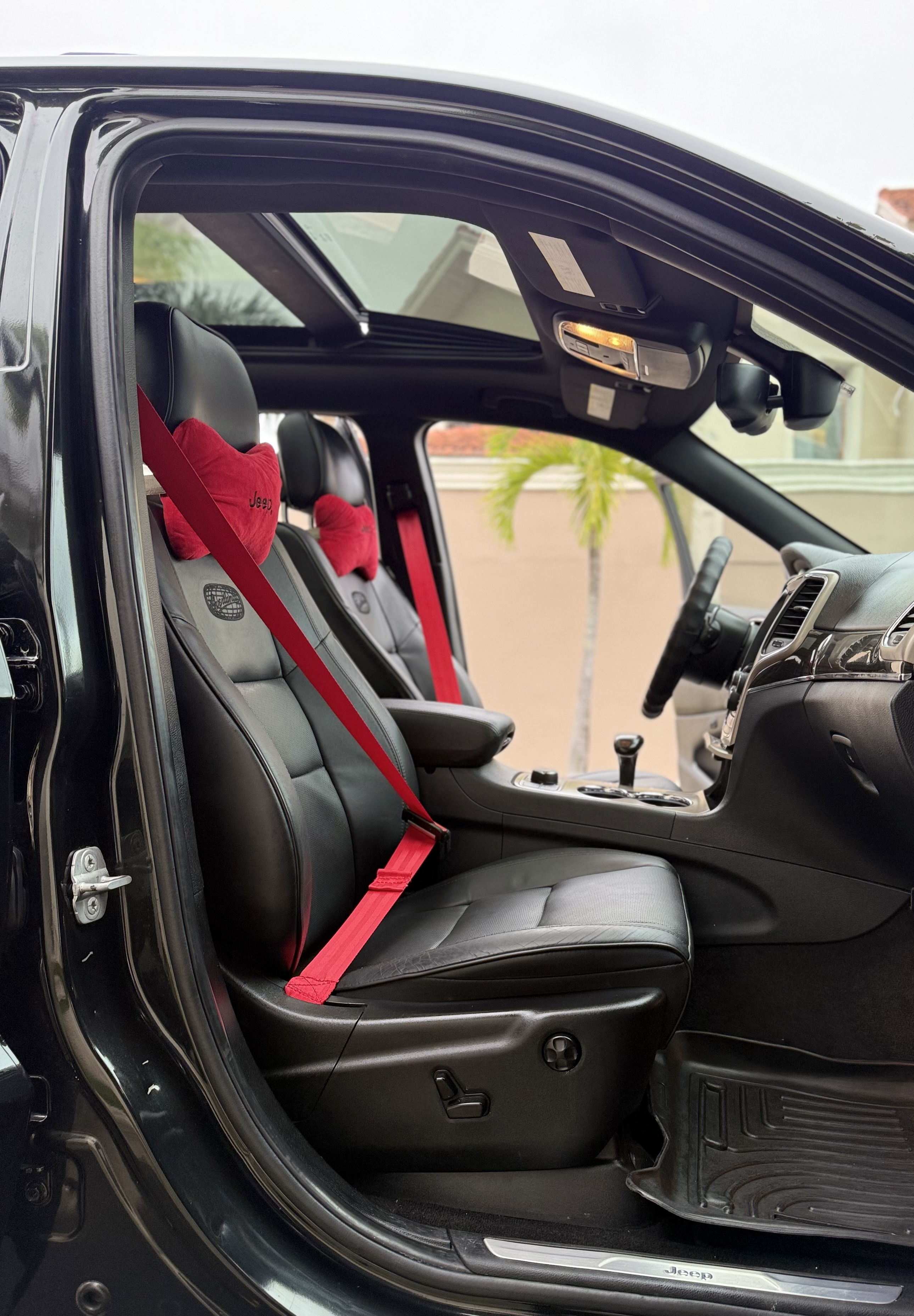 jeepetas y camionetas - Jeep Grand Cherokee Overland 2014 4x4 $899,000 4
