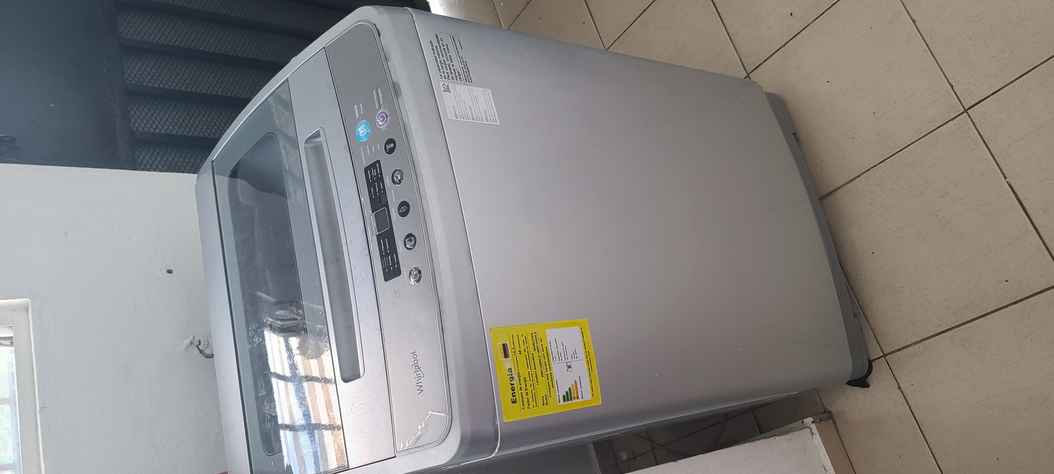 electrodomesticos - Lavadora como nueva.whirpol automática  2