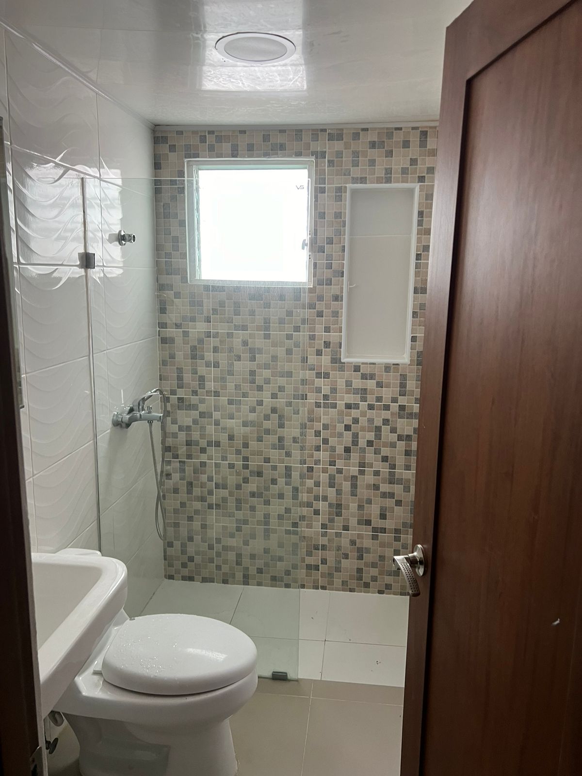 apartamentos - Apartamento 1er Nivel proximo a Circunvalacion Nor 1