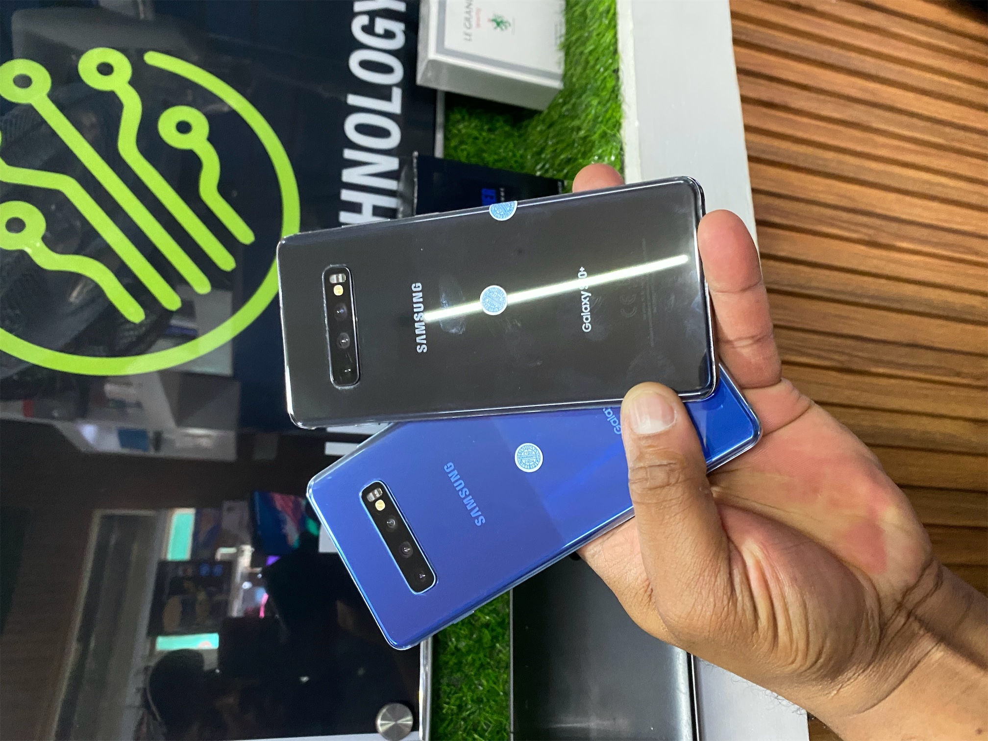 celulares y tabletas - s10 plus samsung  4