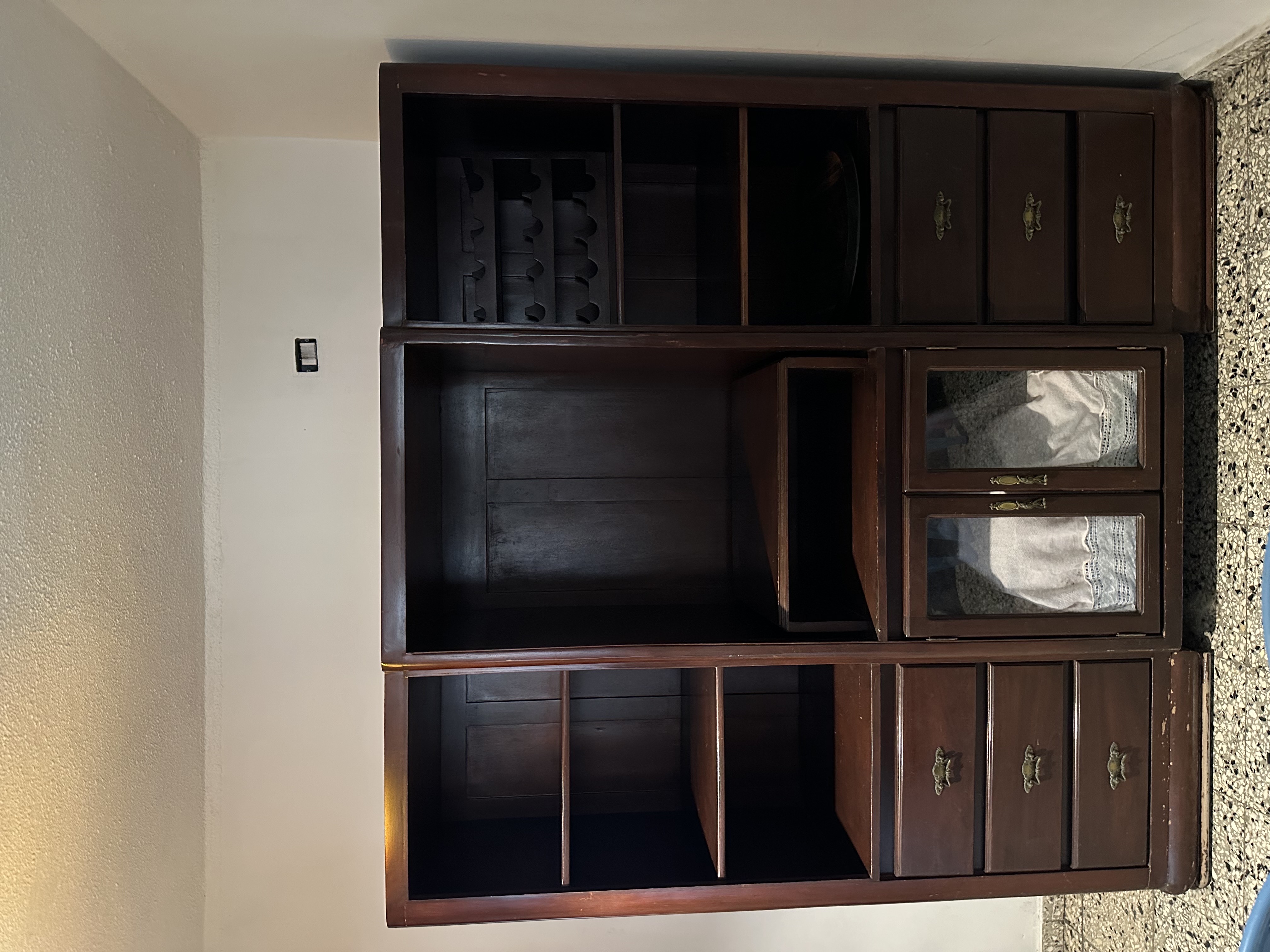 muebles y colchones - Mueble Antiguo de madera capa – Años 30's. 