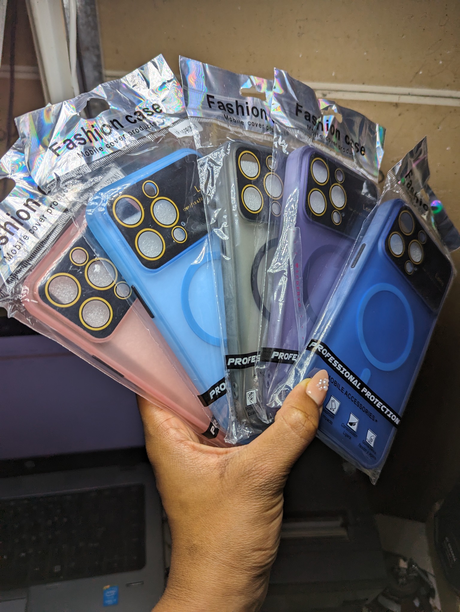 celulares y tabletas - Cover para iPhone 15 pro max  0