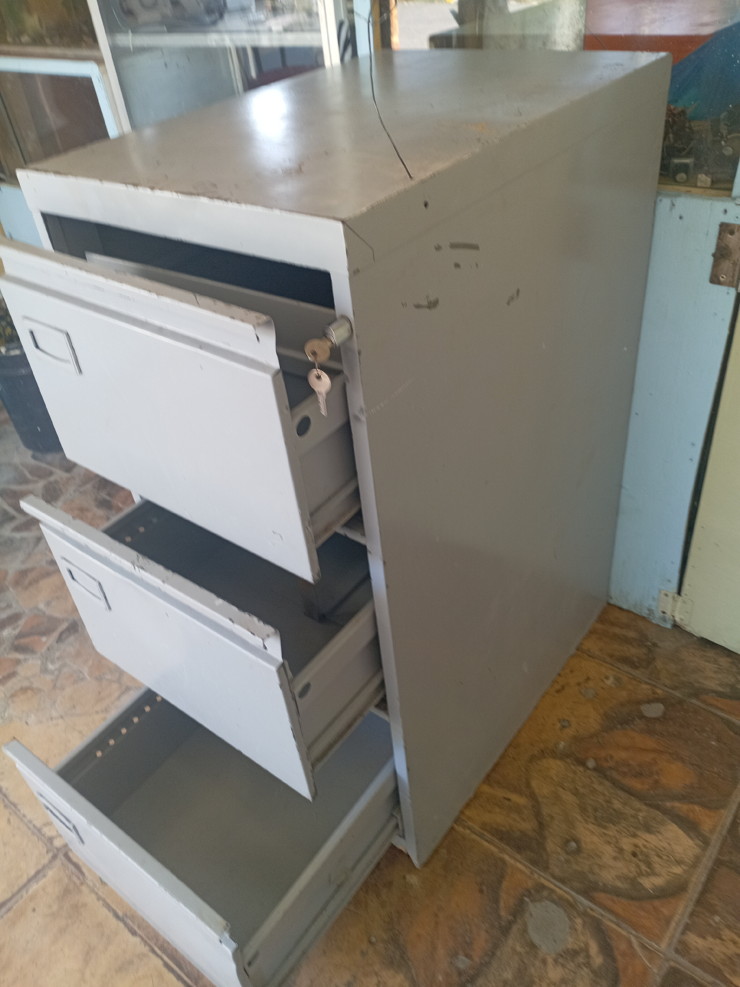 articulos de oficina - Escritorio o archivo hierro 2500 2