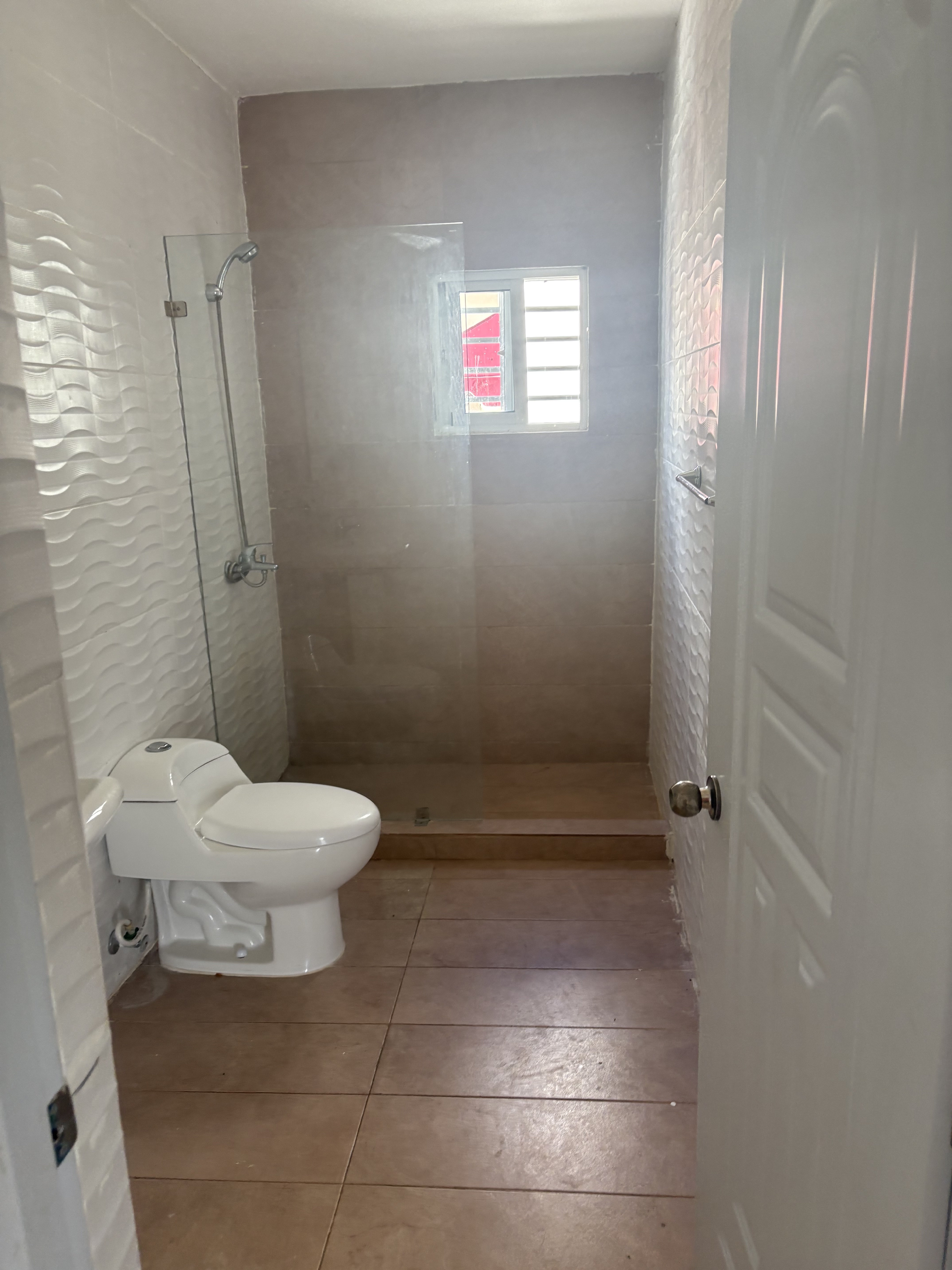 apartamentos - 2 hab. 1 baño y un parqueo Res. Brisa Oriental  8
