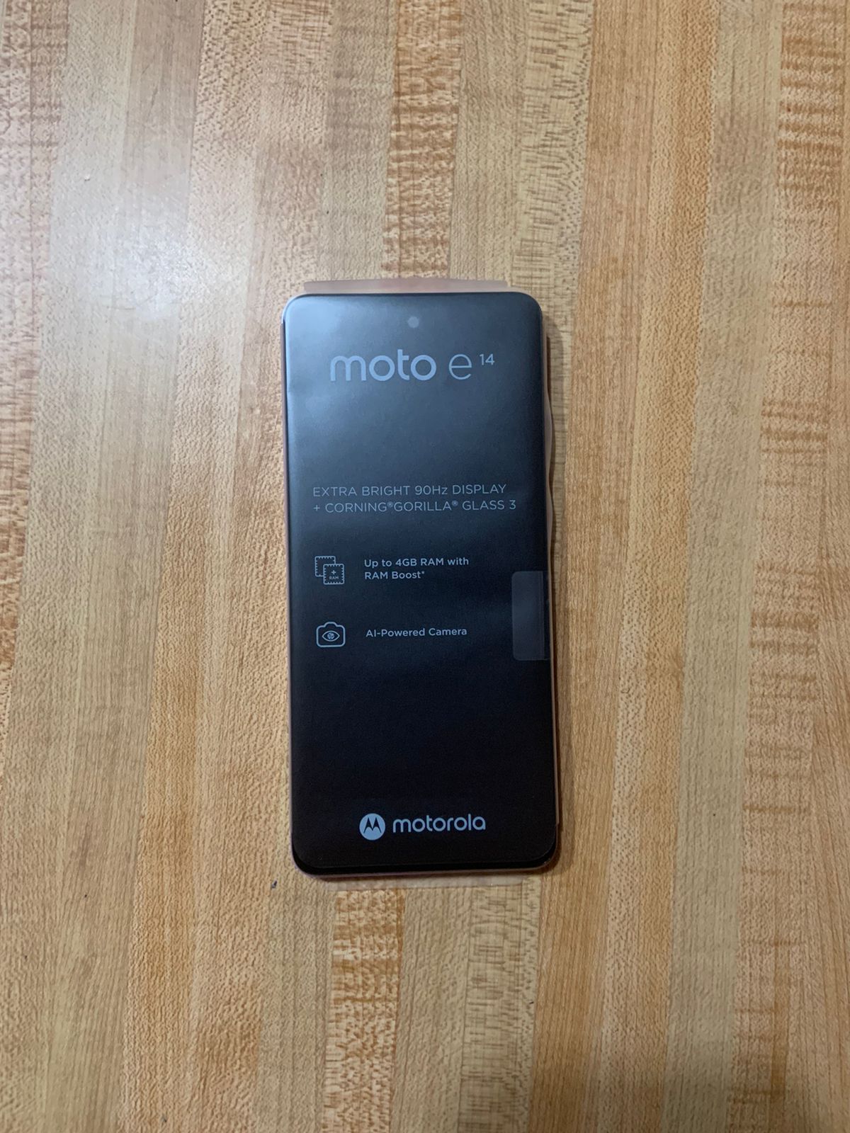 celulares y tabletas - MOTOROLA E 14 64 GB NUEVO + COVER 1