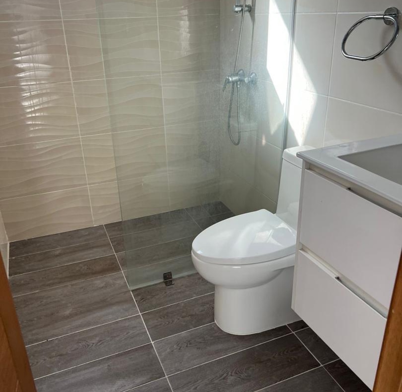 apartamentos - Apartamento en Alquiler con línea blanca, Elegancia,Confort y Ubicación Premium  4