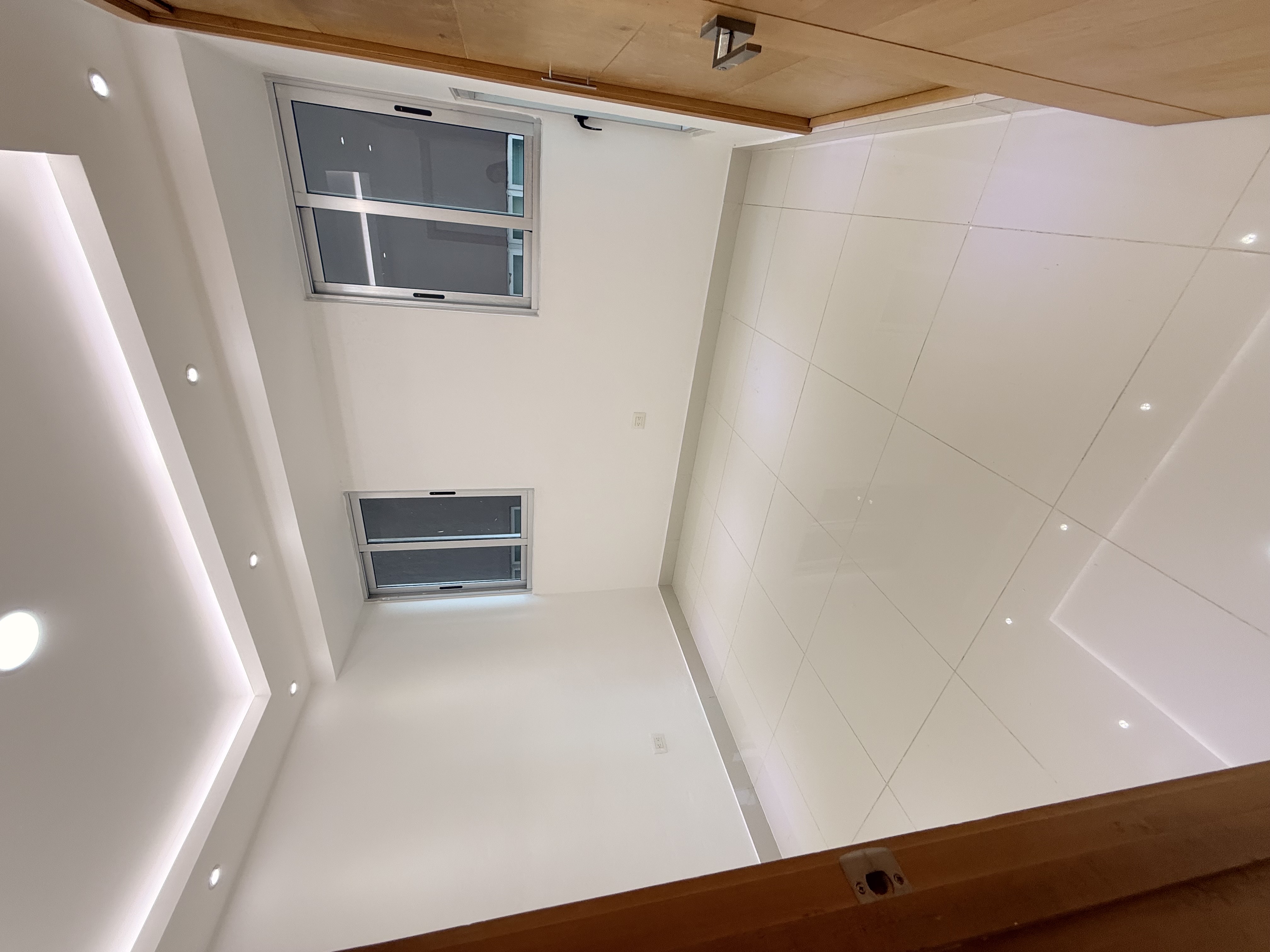 apartamentos - Alquiler de Apartamento en La Esperilla 3 hab, 1,550 dólares. 5
