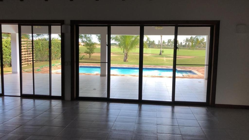 casas vacacionales y villas - Hermosa Villa de 4 Habitaciones en Golf Cottage, La Romana  3