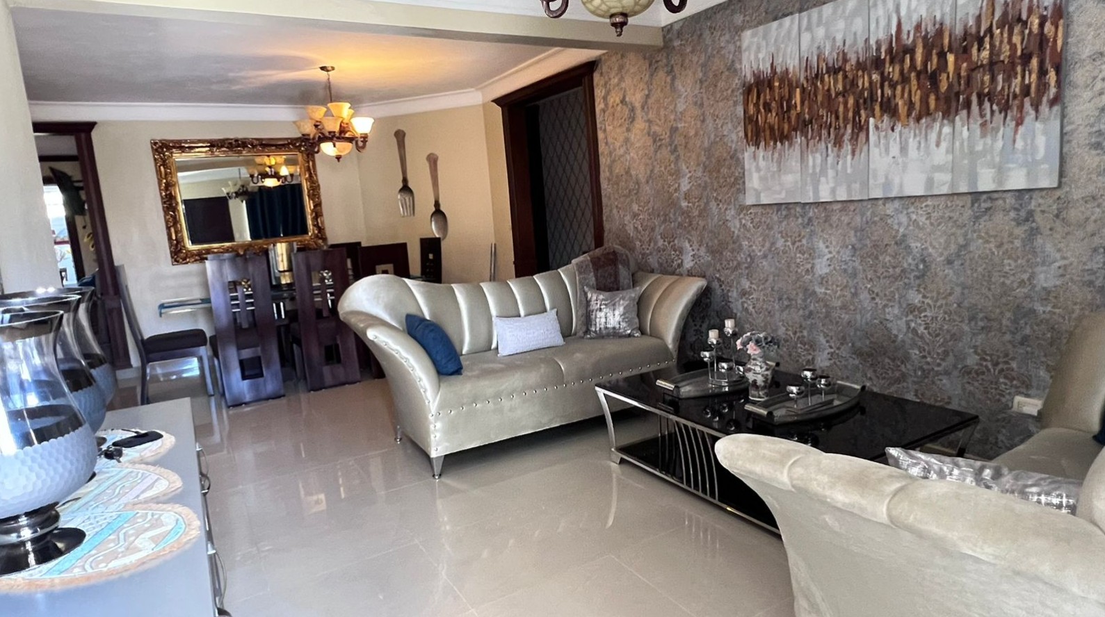 casas - Casa de dos niveles de venta residencial Cerrado 9