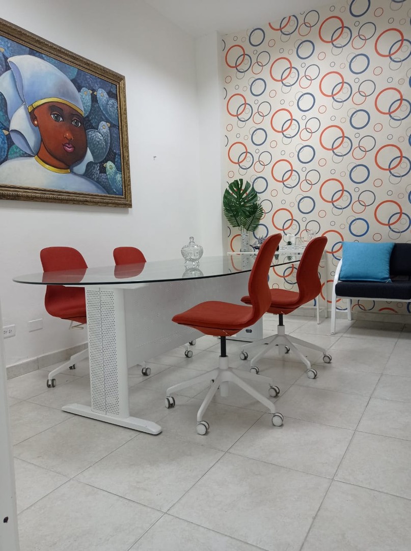 oficinas y locales comerciales - Rento / Alquilo Oficina Amueblada 2